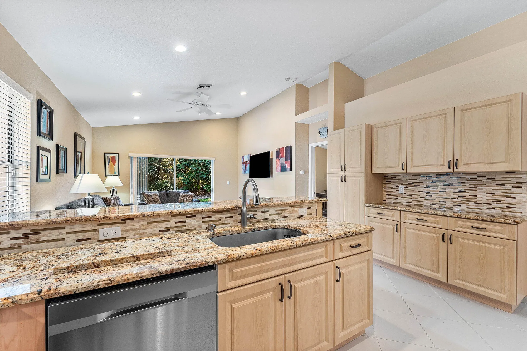 Property Slideshow image 6 of 57 | 9526 cherry blossom ct, Boynton Beach, FL, 33437