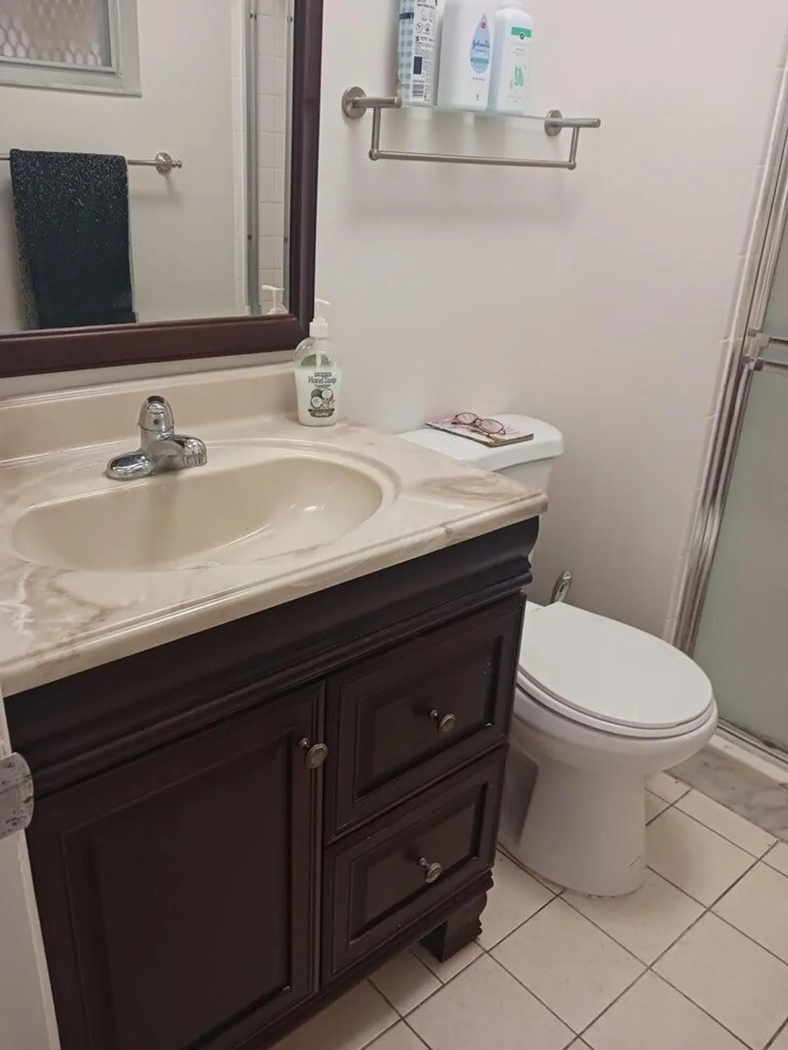 Property Slideshow image 13 of 25 | 101 leisure lake cir apt 101, Boynton Beach, FL, 33426