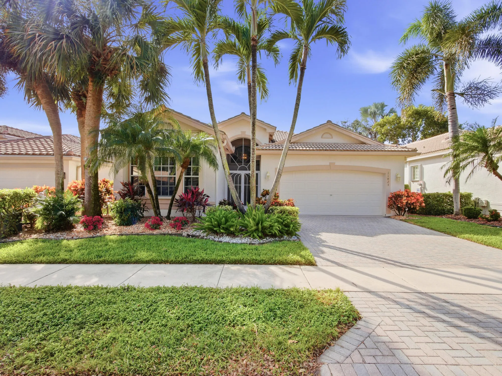 Property Slideshow image 2 of 76 | 11425 kanapali ln, Boynton Beach, FL, 33437
