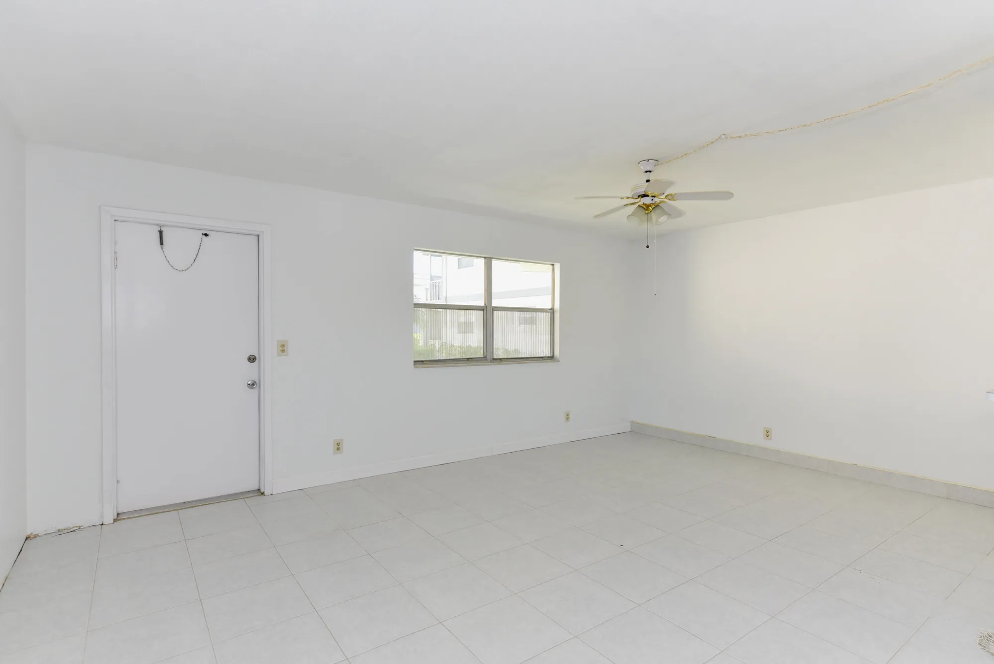 Property Slideshow image 5 of 30 | 398 flanders i i, Delray Beach, FL, 33484