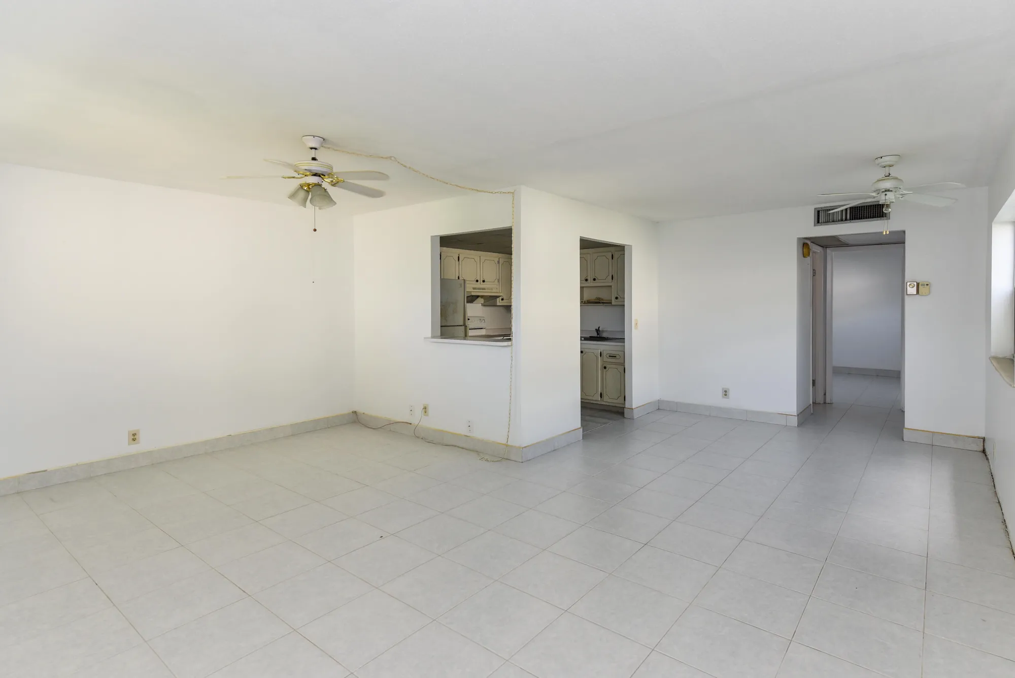 Property Slideshow image 8 of 30 | 398 flanders i i, Delray Beach, FL, 33484