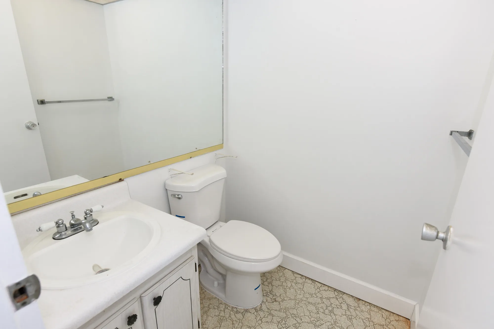 Property Slideshow image 16 of 30 | 398 flanders i i, Delray Beach, FL, 33484