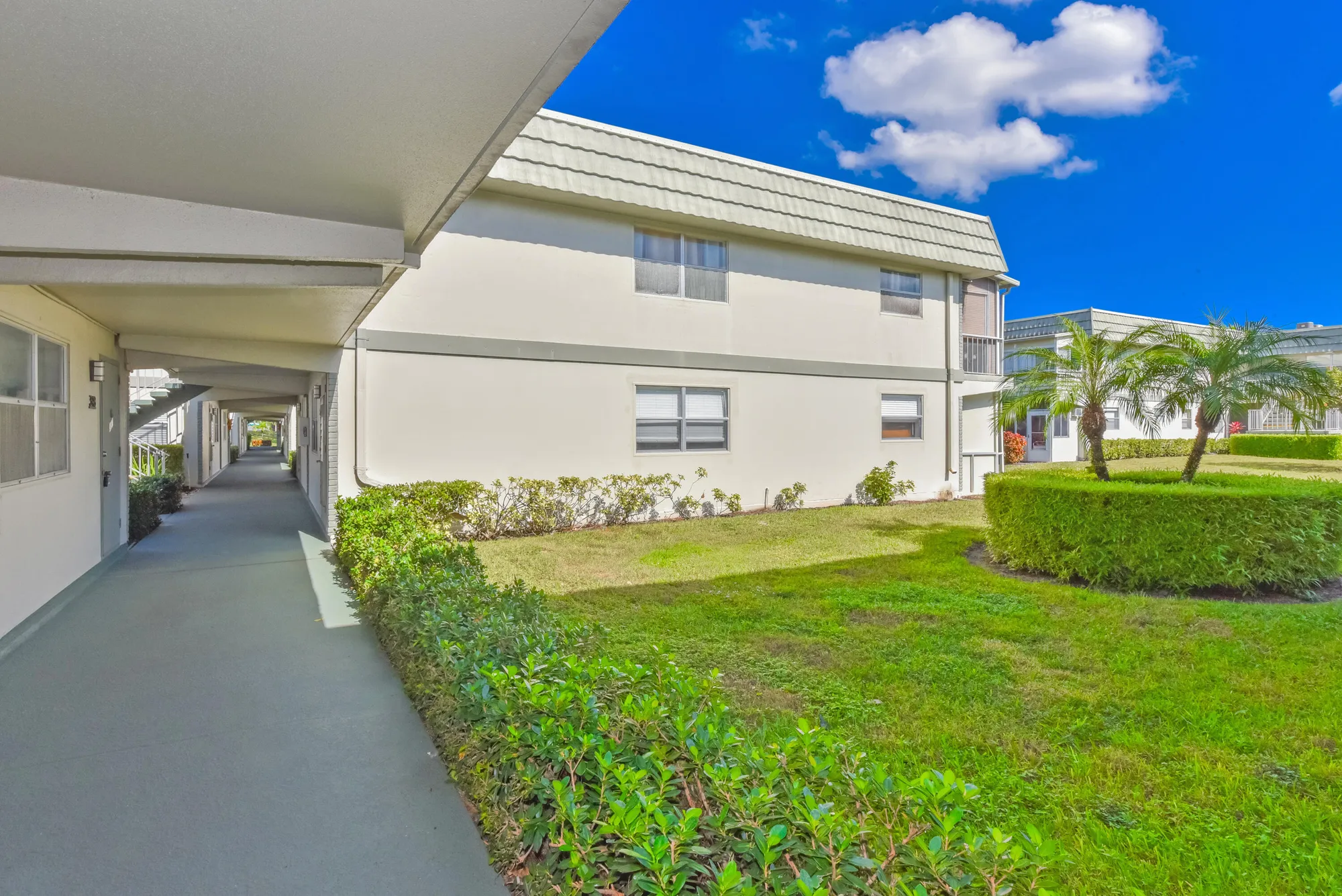 Property Slideshow image 24 of 30 | 398 flanders i i, Delray Beach, FL, 33484