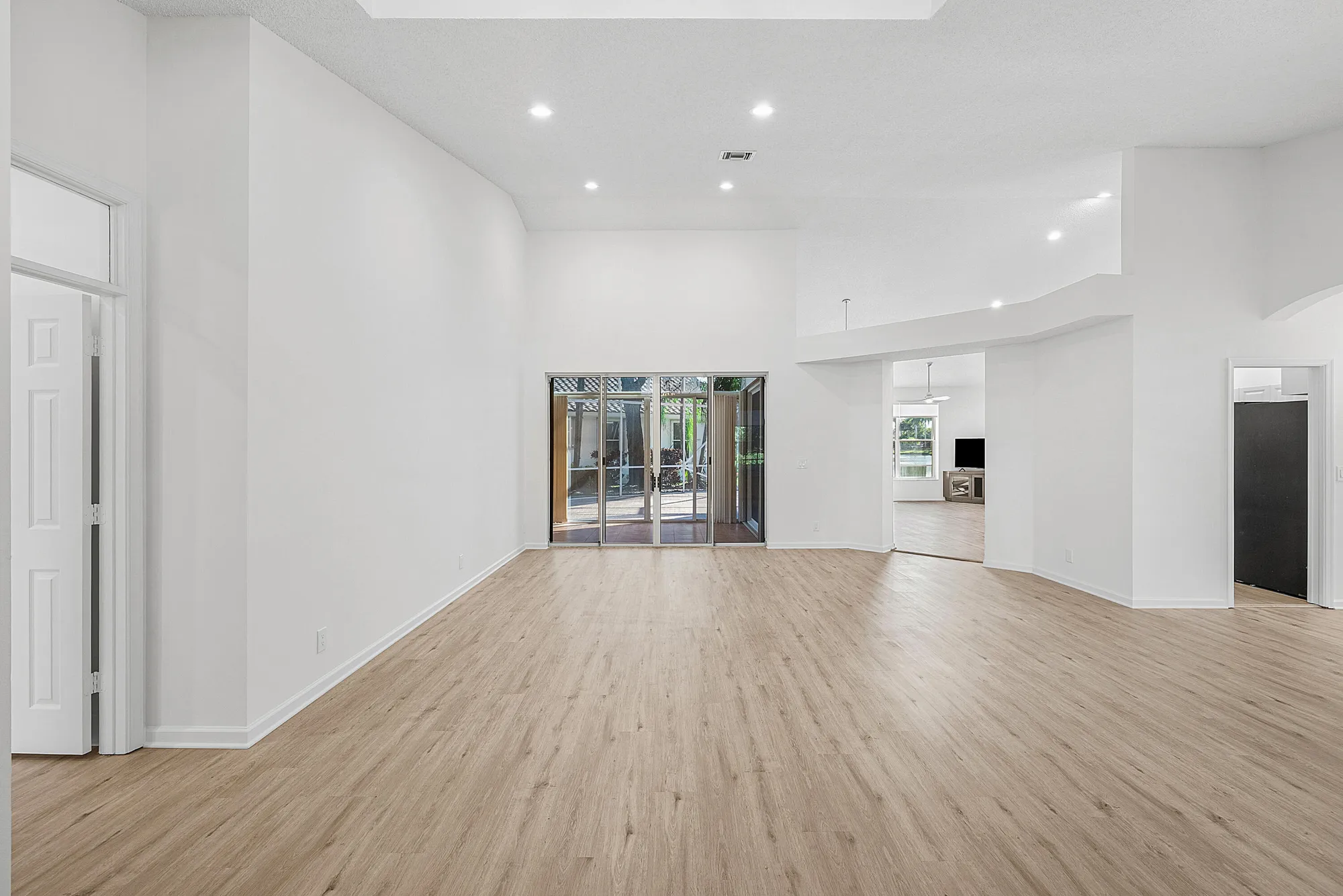 Property Slideshow image 12 of 77 | 8706 rothbury ln, Boynton Beach, FL, 33472