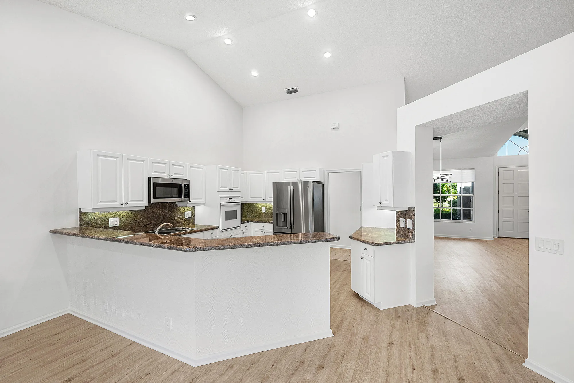 Property Slideshow image 14 of 77 | 8706 rothbury ln, Boynton Beach, FL, 33472