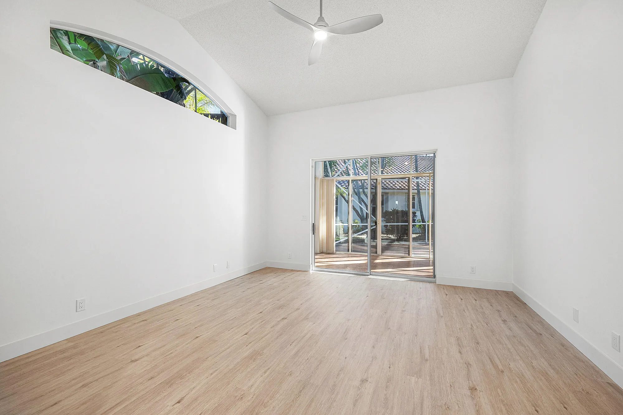 Property Slideshow image 25 of 77 | 8706 rothbury ln, Boynton Beach, FL, 33472