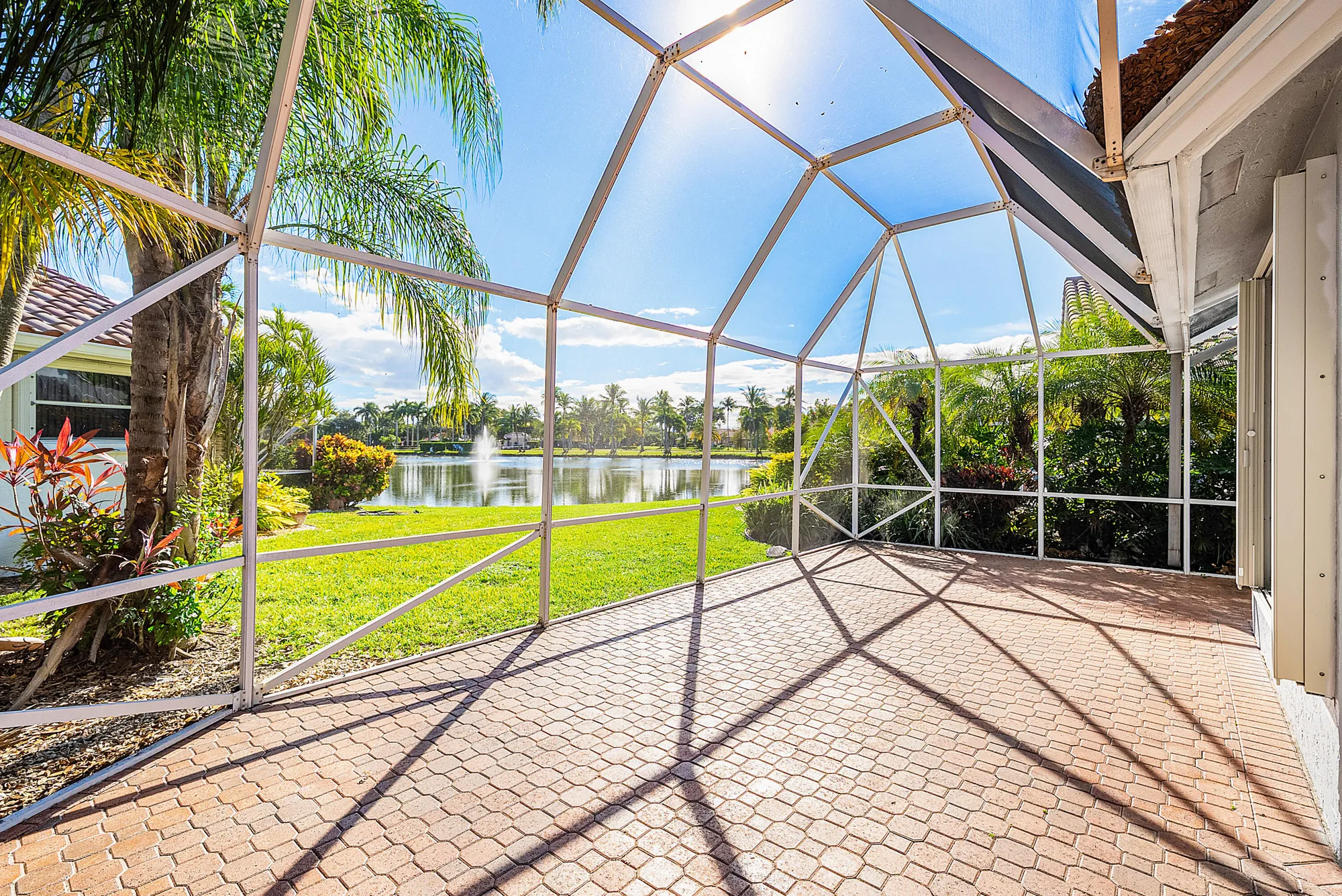 Property Slideshow image 44 of 77 | 8706 rothbury ln, Boynton Beach, FL, 33472
