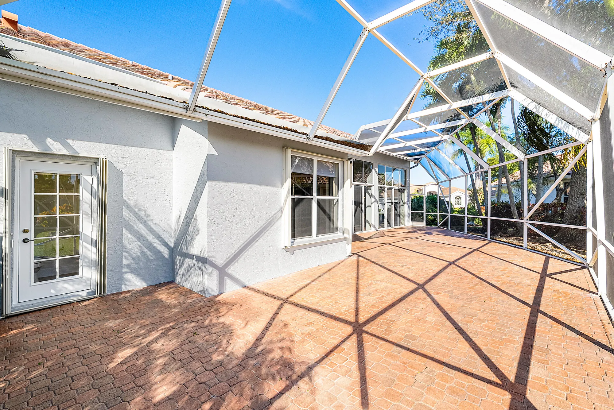 Property Slideshow image 45 of 77 | 8706 rothbury ln, Boynton Beach, FL, 33472