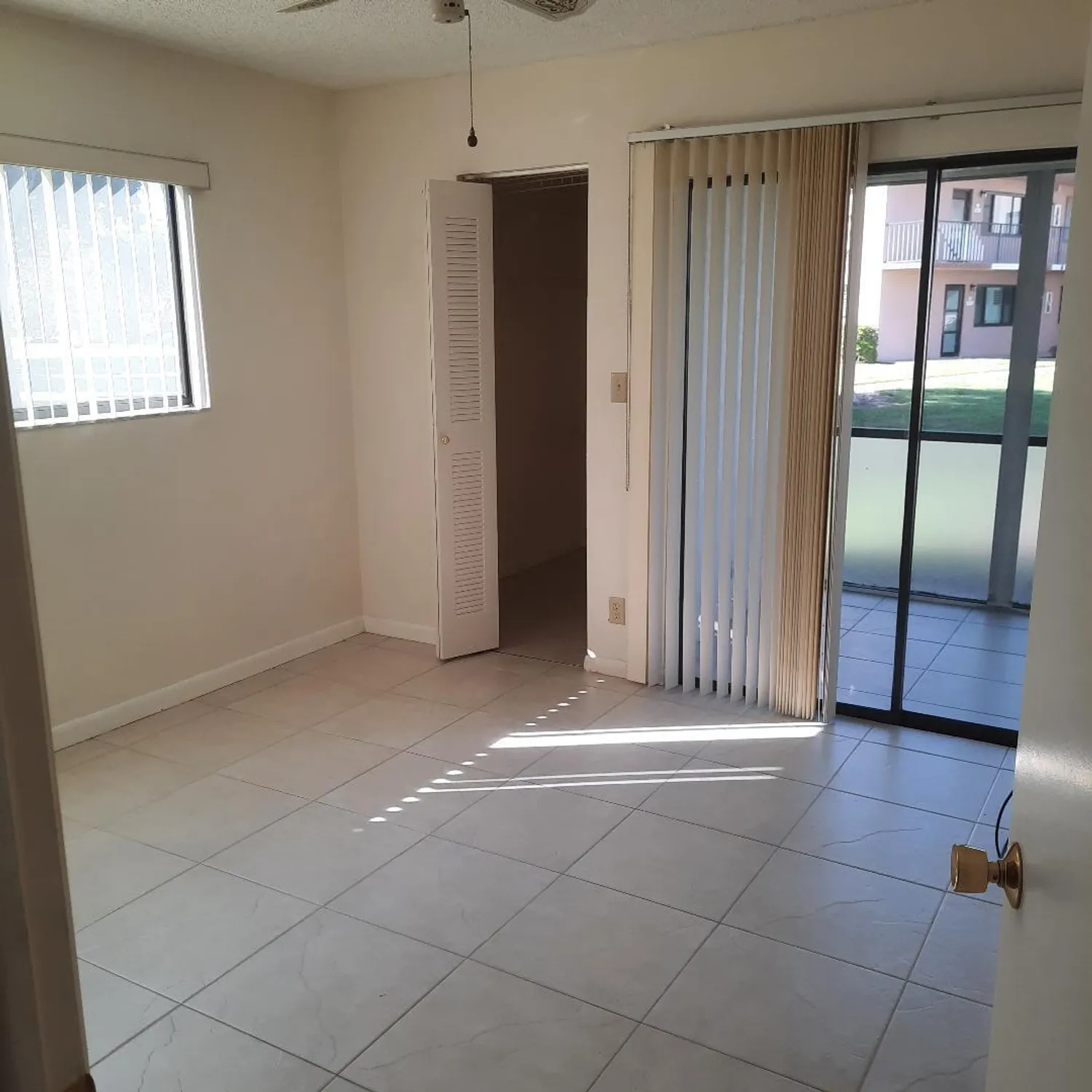 Property Slideshow image 7 of 29 | 15217 lakes of delray blvd 90, Delray Beach, FL, 33484