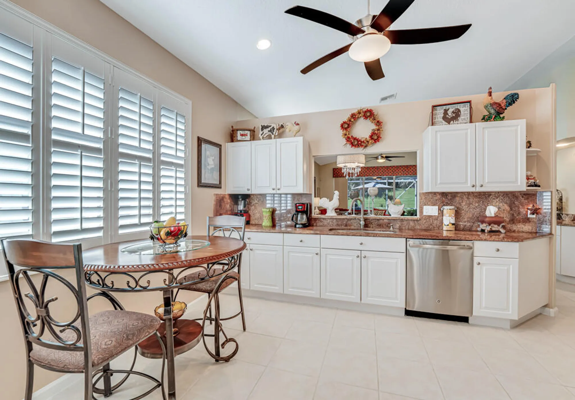 Property Slideshow image 21 of 57 | 9174 bay point cir, West Palm Beach, FL, 33411