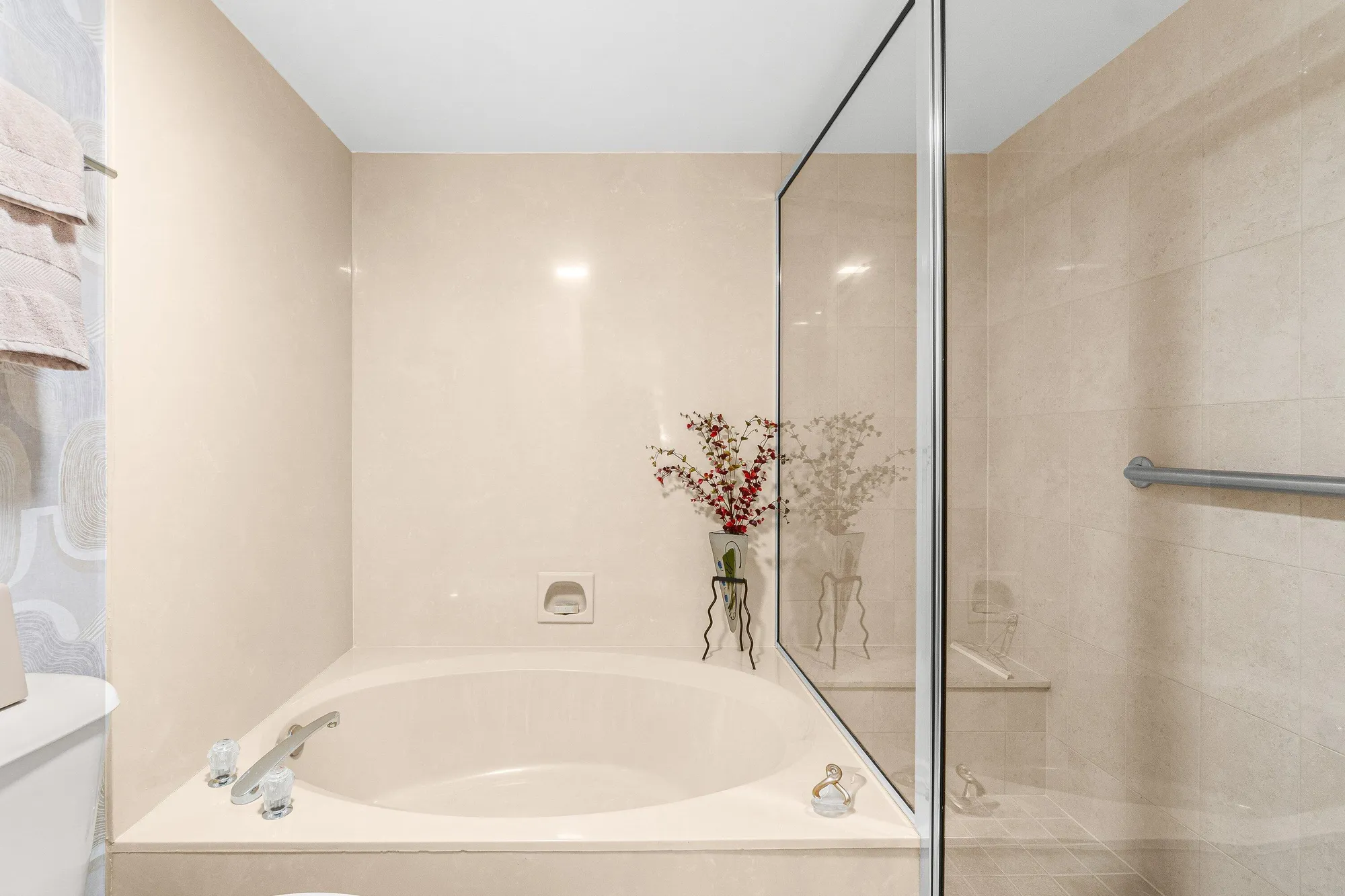 Property Slideshow image 18 of 58 | 5186 golfview ct 1914, Delray Beach, FL, 33484