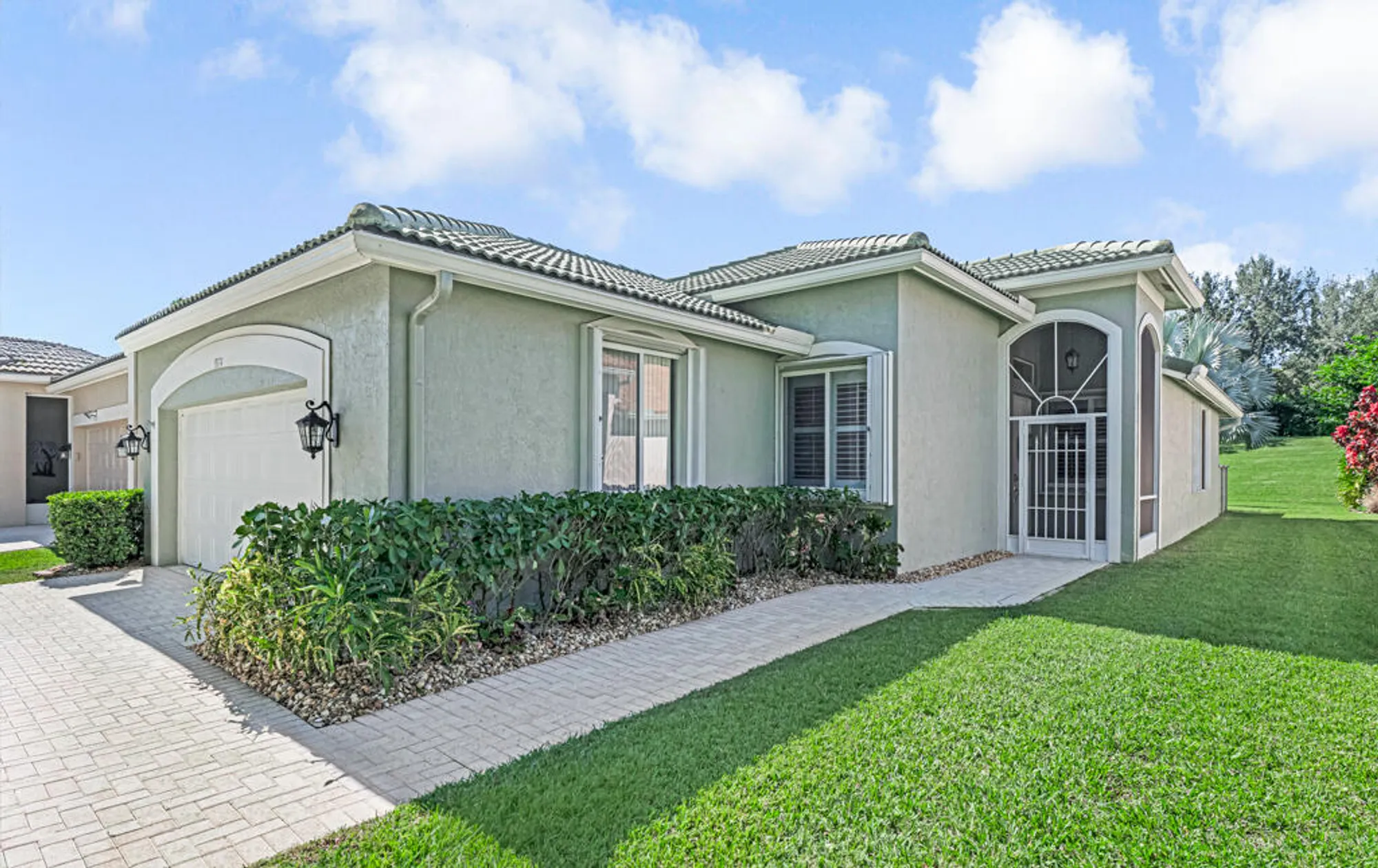 Property Slideshow image 5 of 57 | 9174 bay point cir, West Palm Beach, FL, 33411