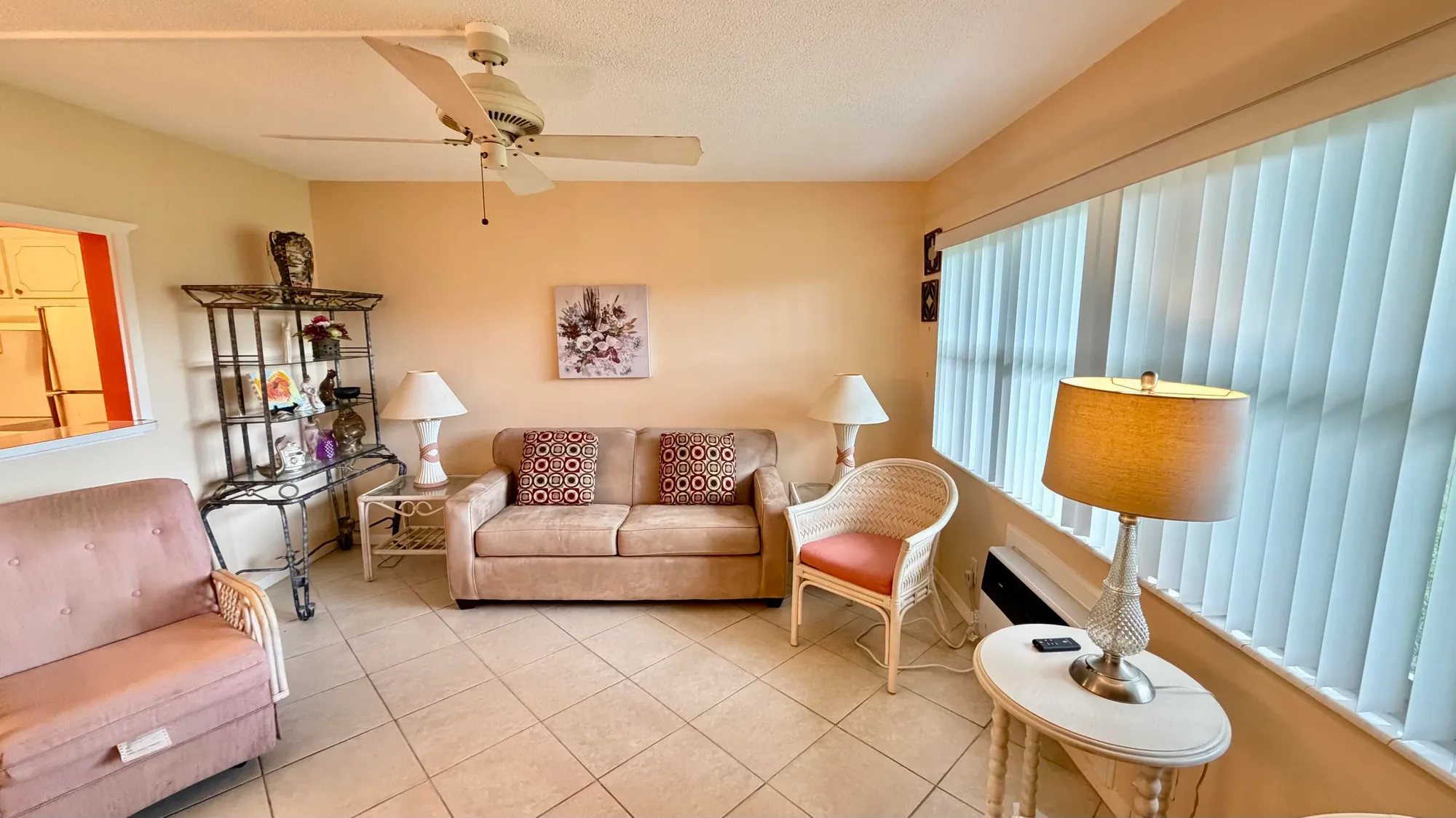 Property Slideshow image 7 of 31 | 480 horizons 110, Boynton Beach, FL, 33435