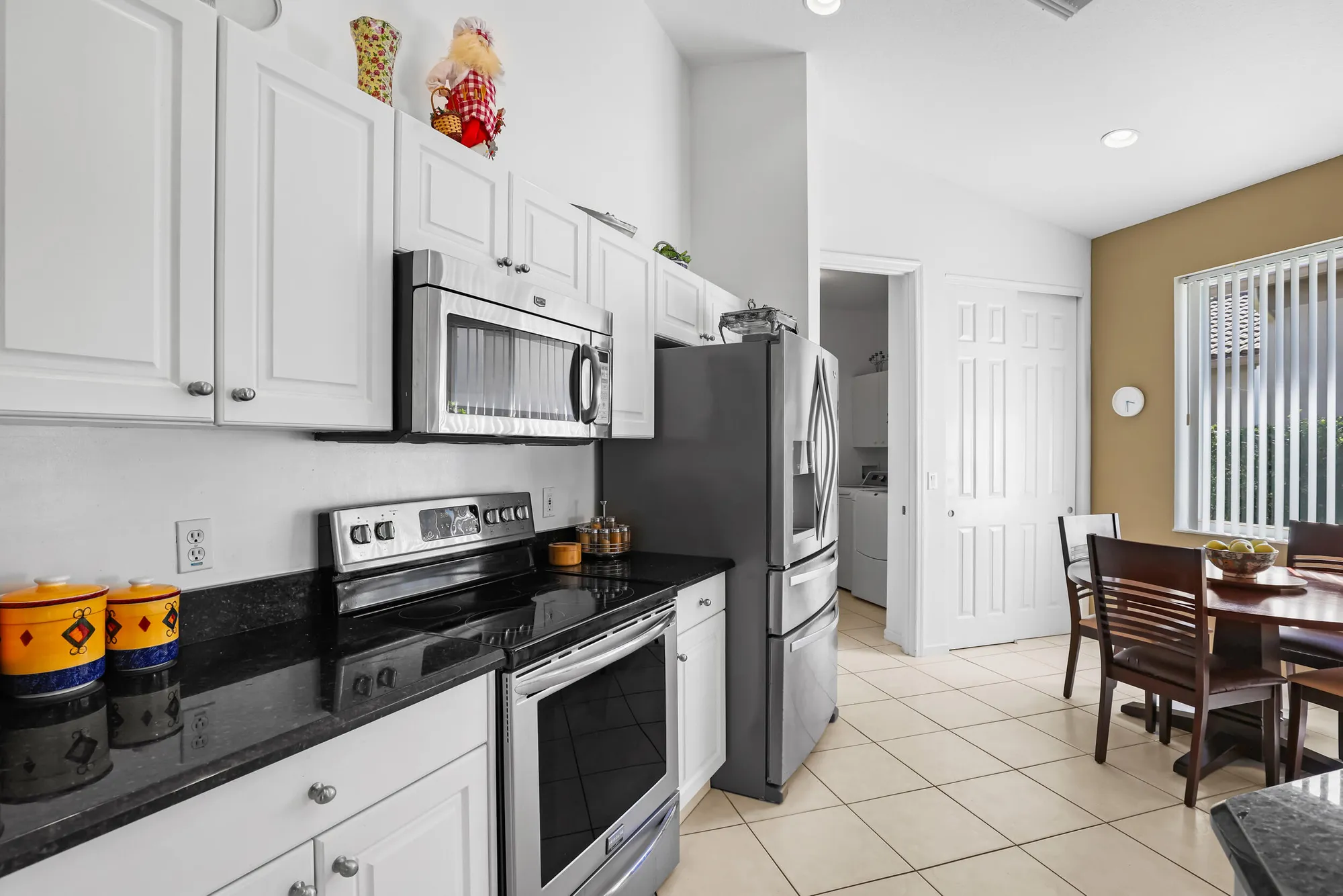 Property Slideshow image 13 of 42 | 9082 bay point cir cir, West Palm Beach, FL, 33411