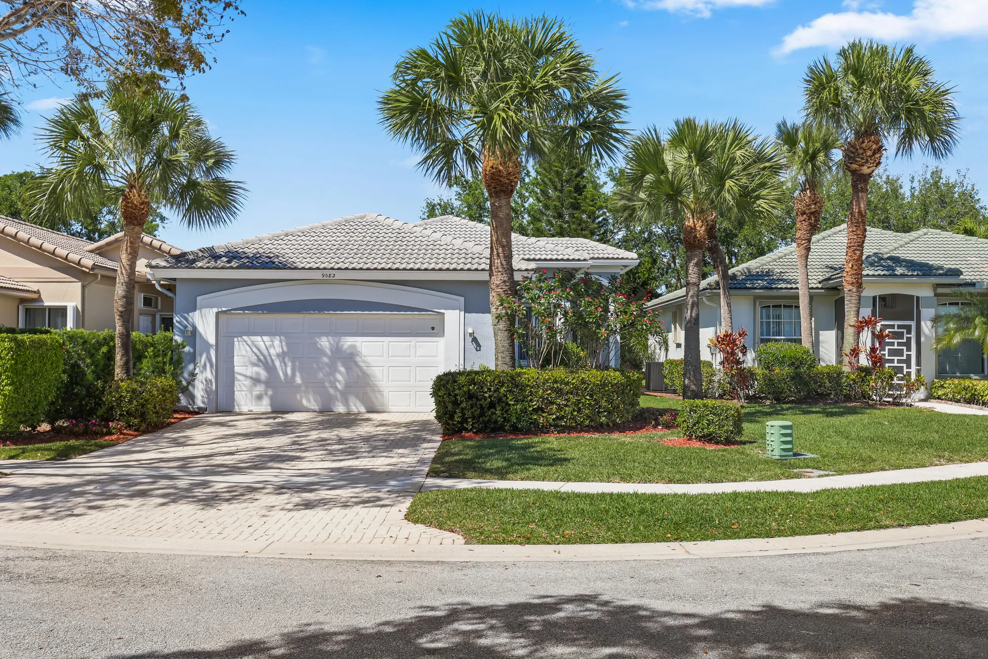 Property Slideshow image 1 of 42 | 9082 bay point cir cir, West Palm Beach, FL, 33411