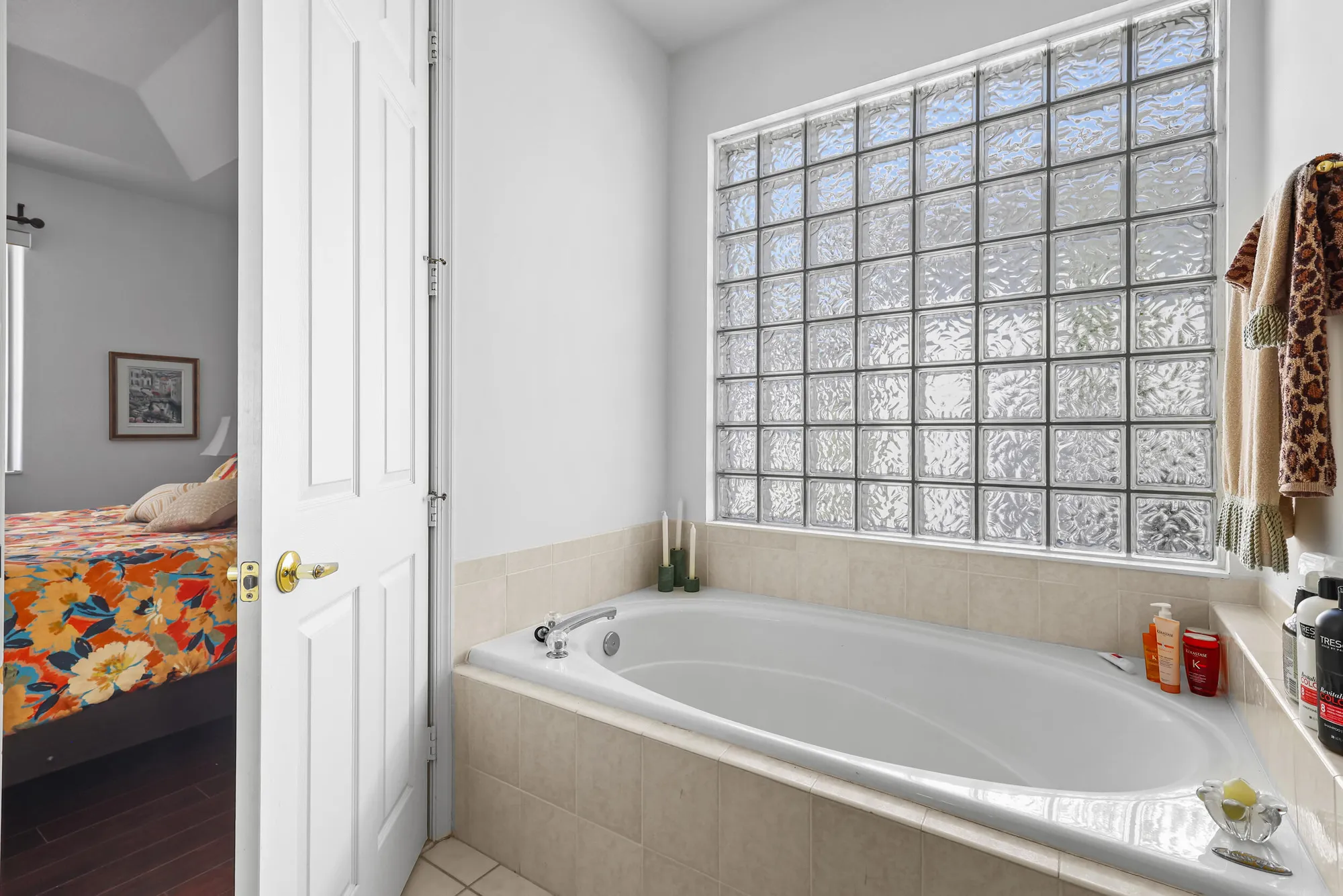 Property Slideshow image 26 of 42 | 9082 bay point cir cir, West Palm Beach, FL, 33411