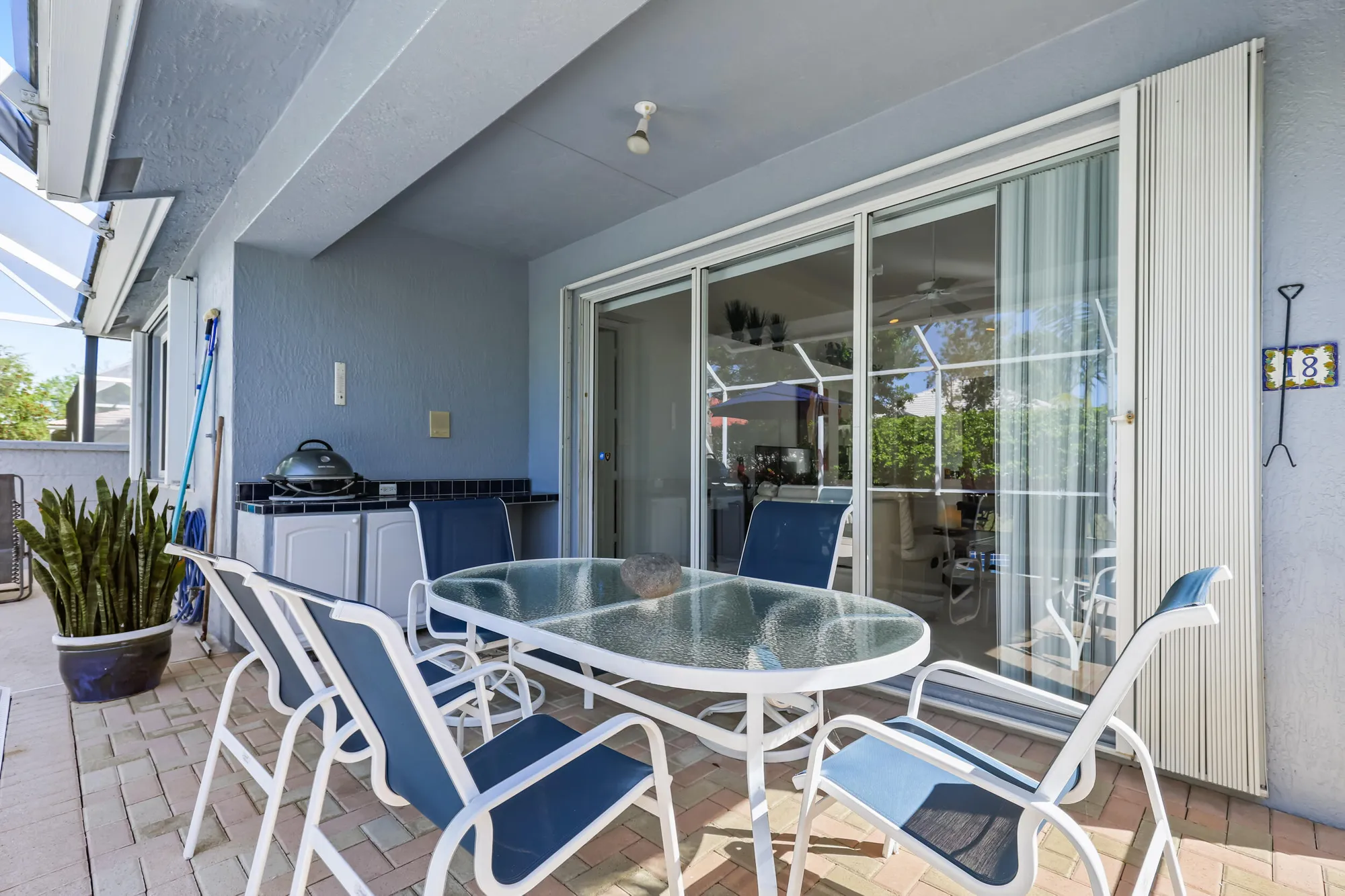 Property Slideshow image 29 of 42 | 9082 bay point cir cir, West Palm Beach, FL, 33411