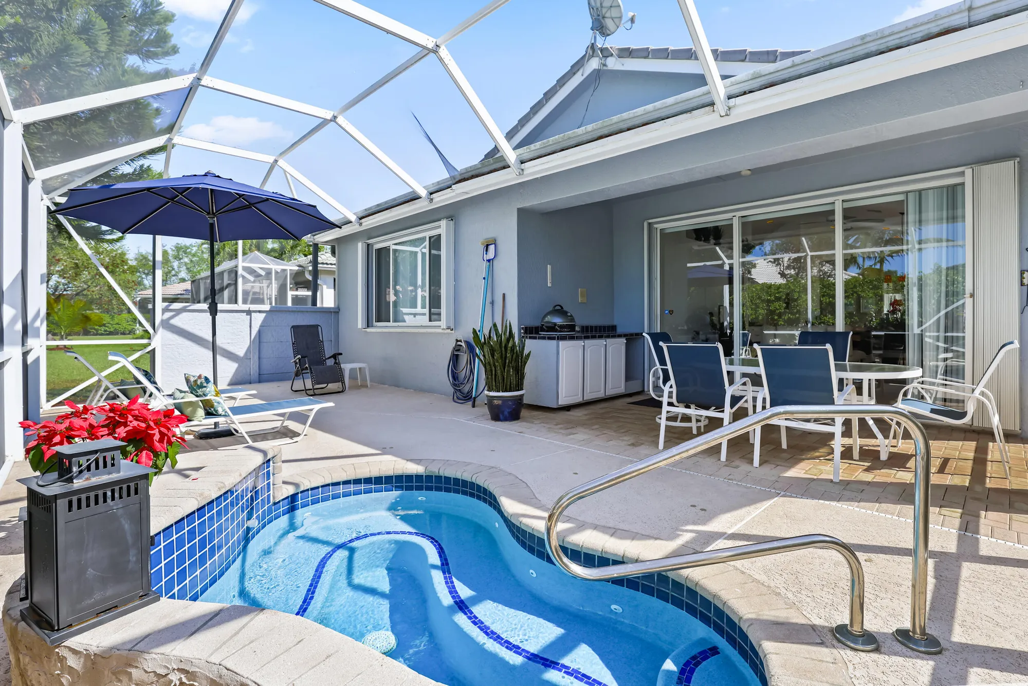 Property Slideshow image 31 of 42 | 9082 bay point cir cir, West Palm Beach, FL, 33411