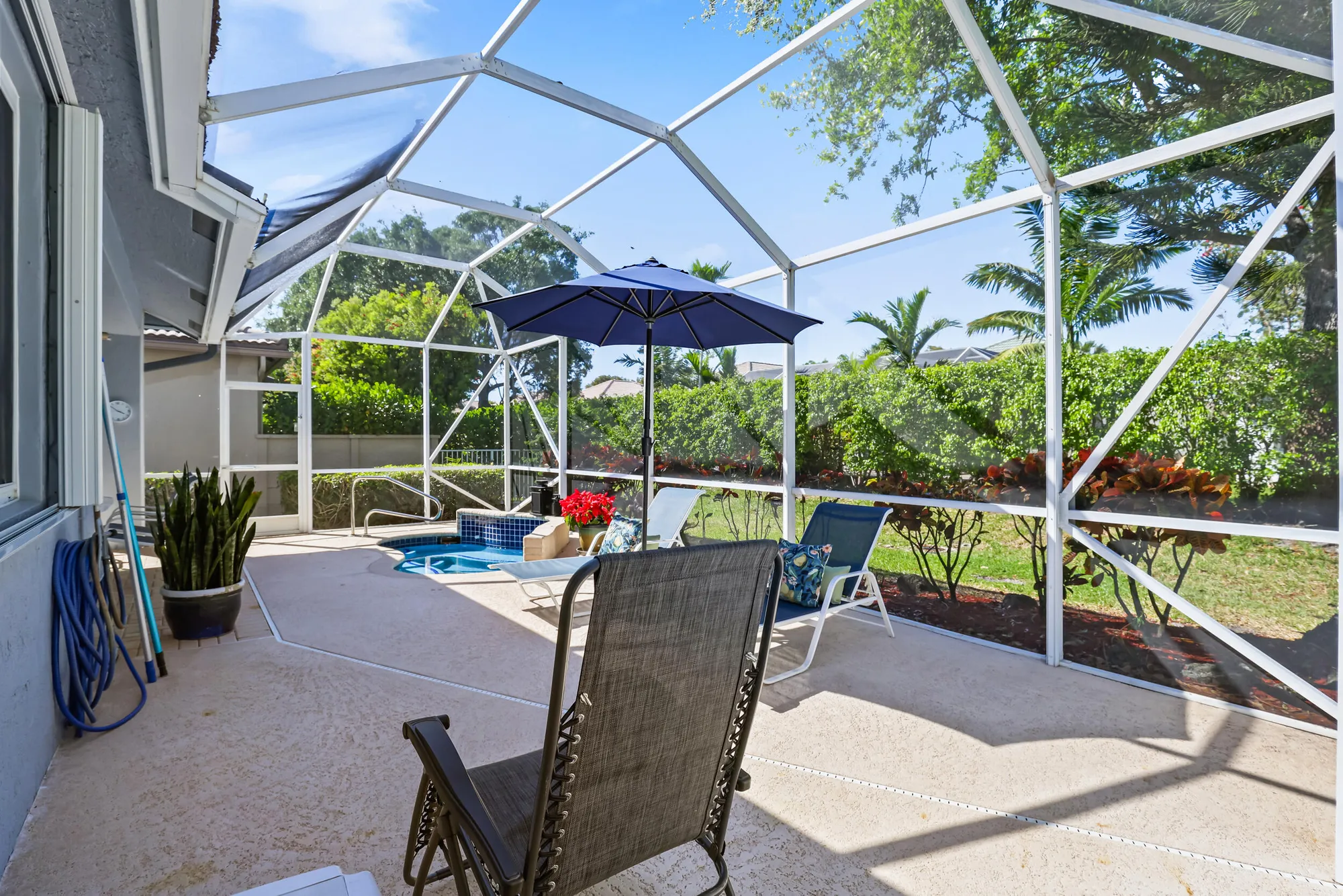 Property Slideshow image 32 of 42 | 9082 bay point cir cir, West Palm Beach, FL, 33411