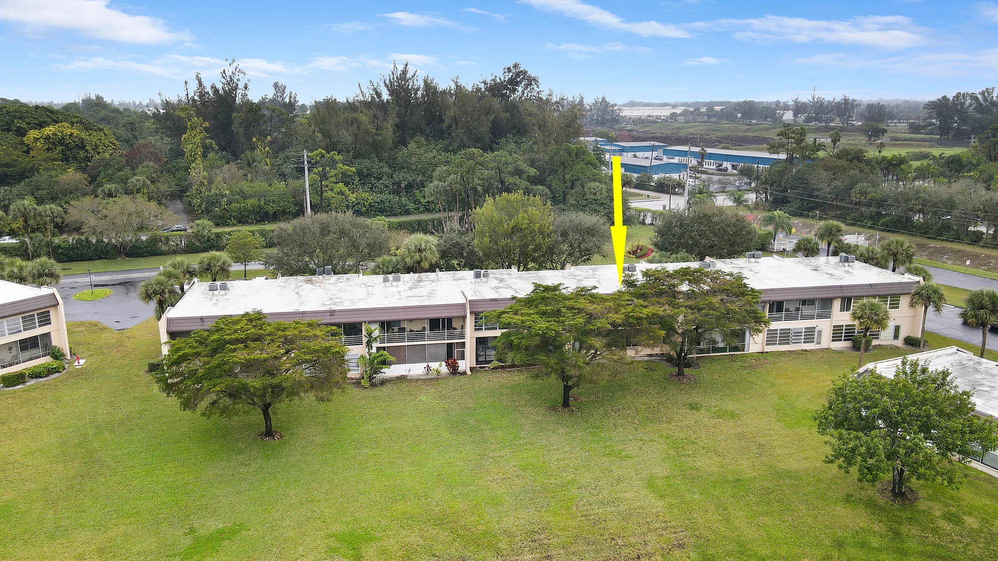 Property Slideshow image 12 of 52 | 120 lake constance dr, West Palm Beach, FL, 33411