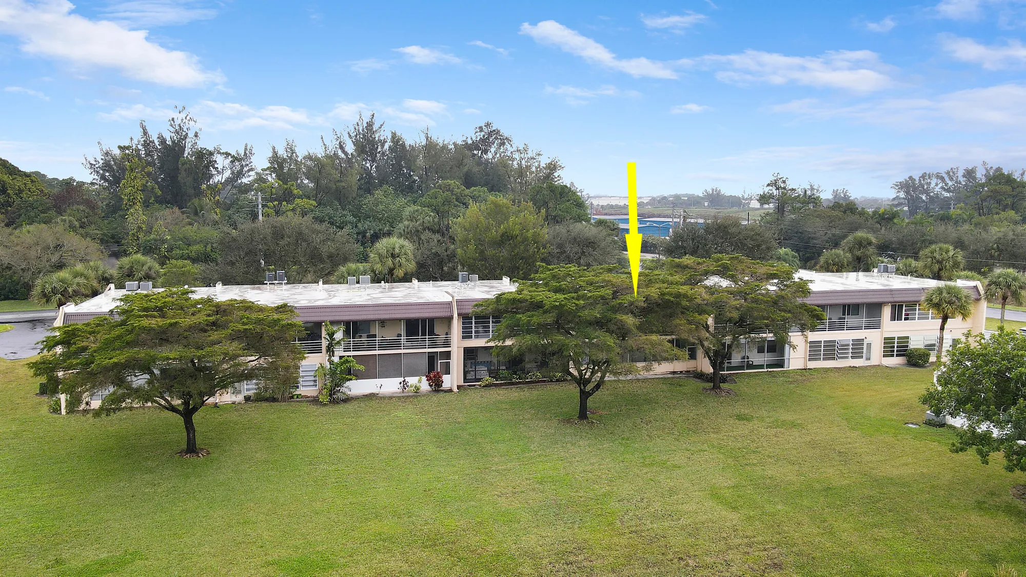 Property Slideshow image 14 of 52 | 120 lake constance dr, West Palm Beach, FL, 33411