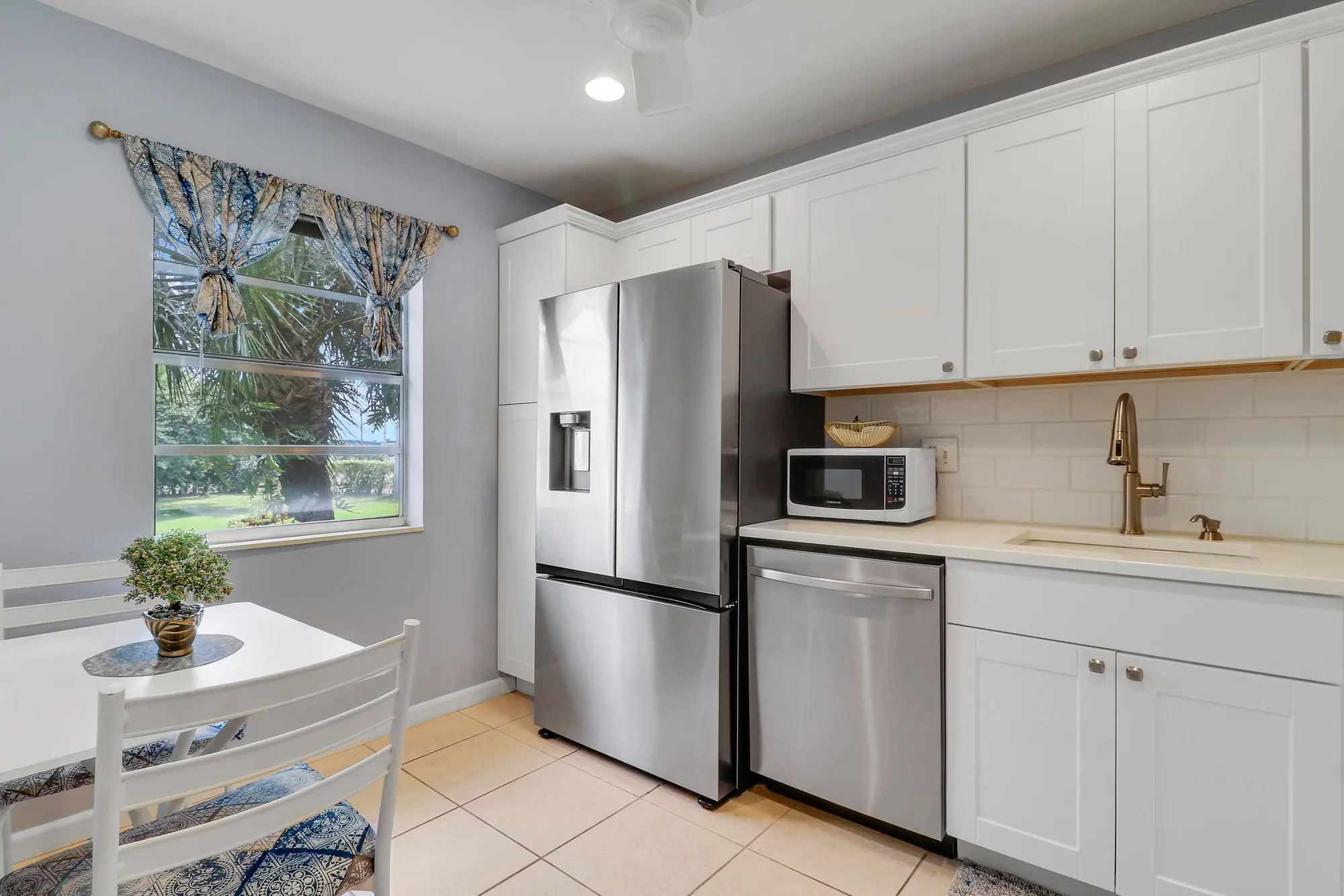 Property Slideshow image 26 of 52 | 120 lake constance dr, West Palm Beach, FL, 33411