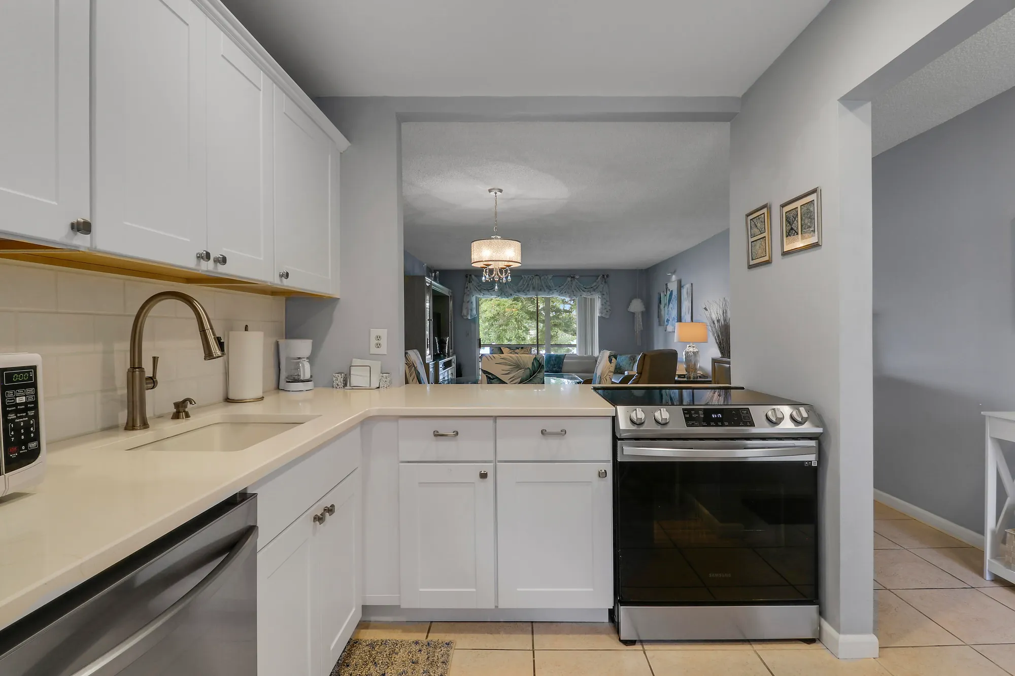 Property Slideshow image 29 of 52 | 120 lake constance dr, West Palm Beach, FL, 33411