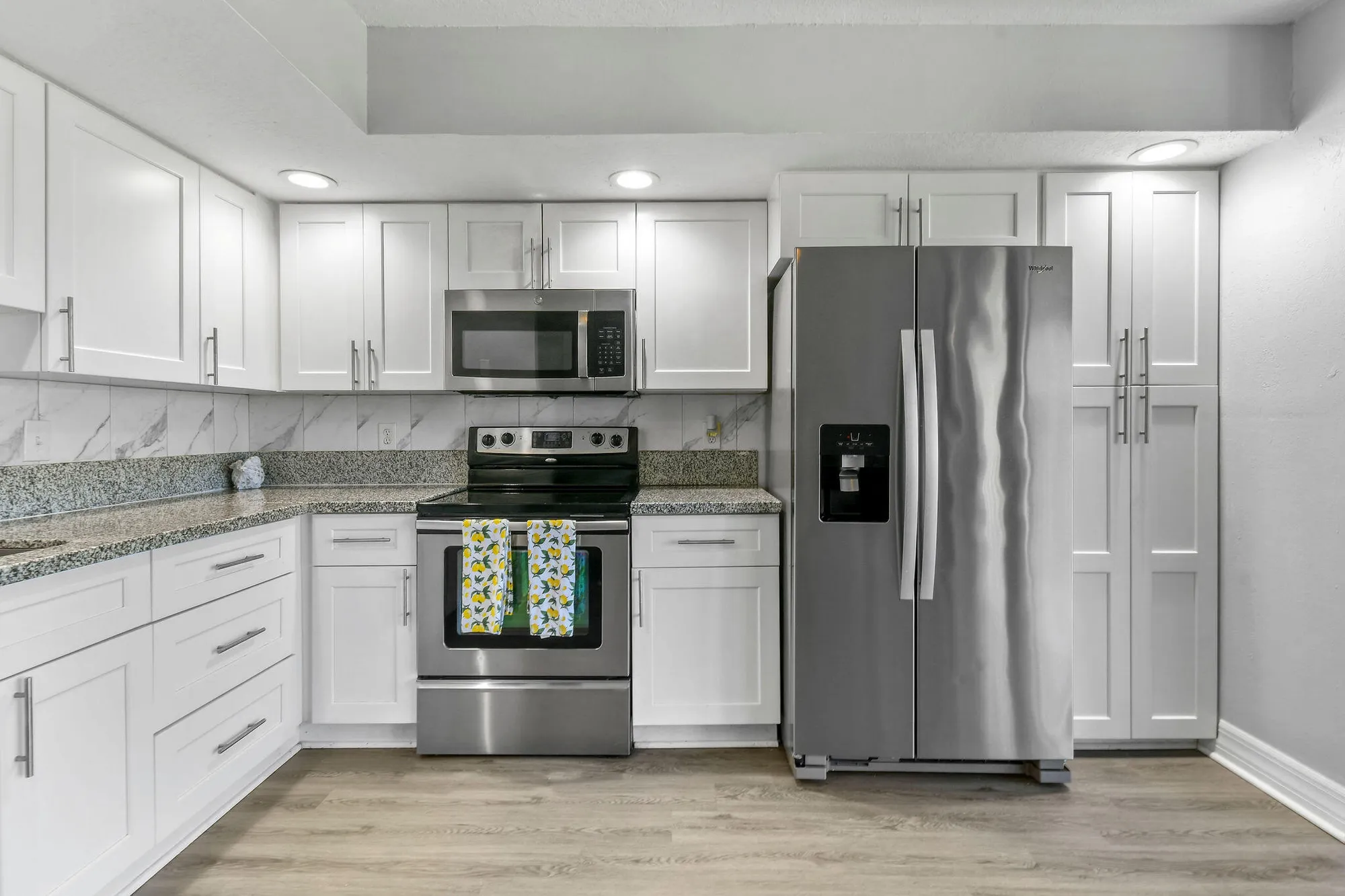 Property Slideshow image 8 of 47 | 5160 las verdes cir apt 314, Delray Beach, FL, 33484