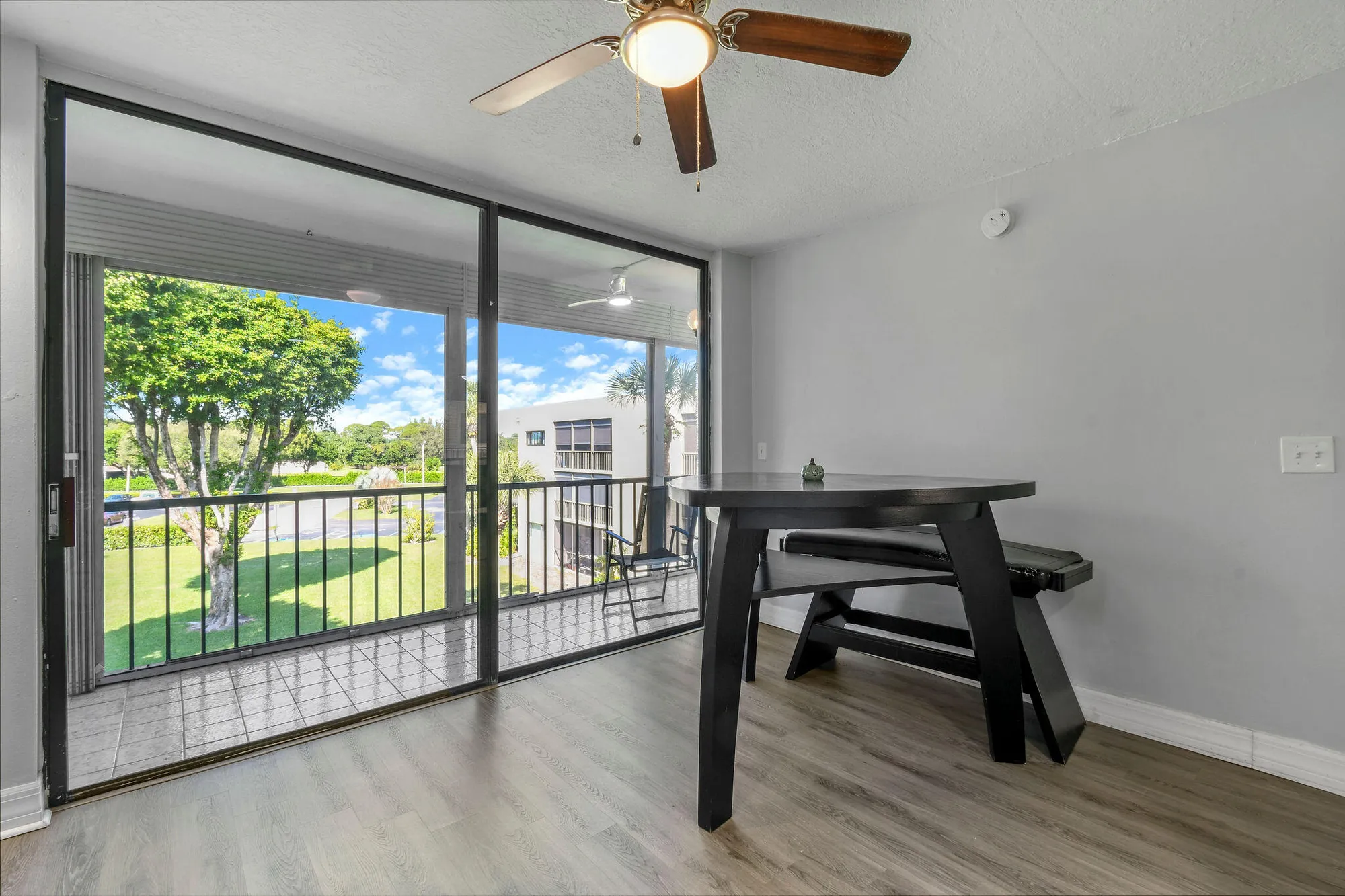 Property Slideshow image 11 of 47 | 5160 las verdes cir apt 314, Delray Beach, FL, 33484