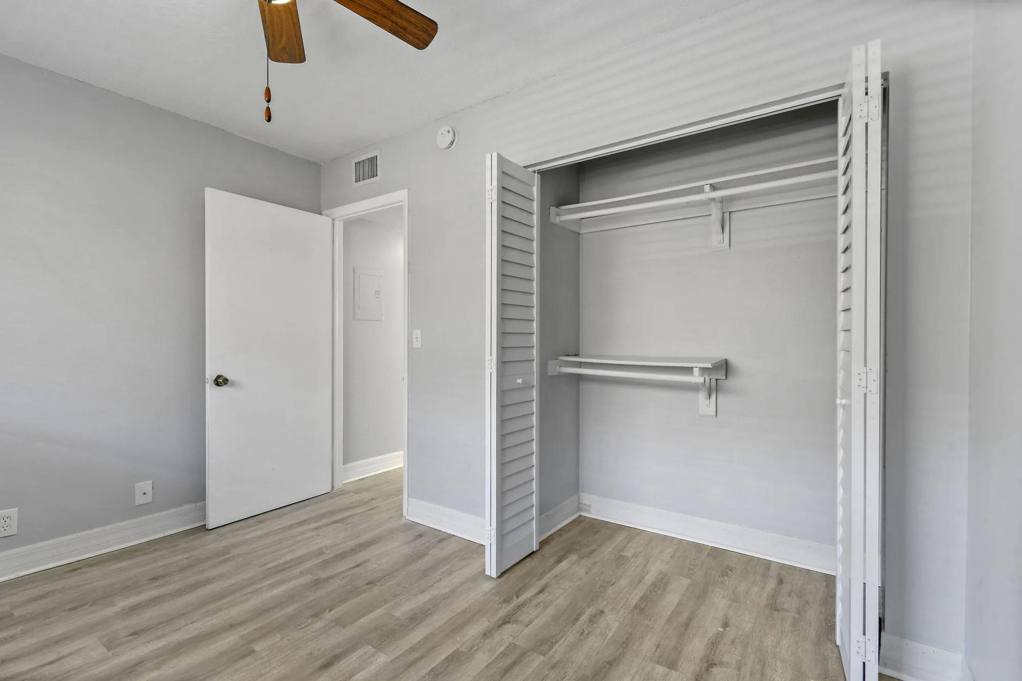 Property Slideshow image 21 of 47 | 5160 las verdes cir apt 314, Delray Beach, FL, 33484