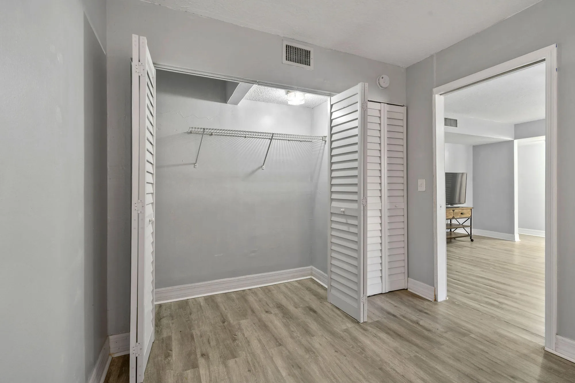 Property Slideshow image 26 of 47 | 5160 las verdes cir apt 314, Delray Beach, FL, 33484