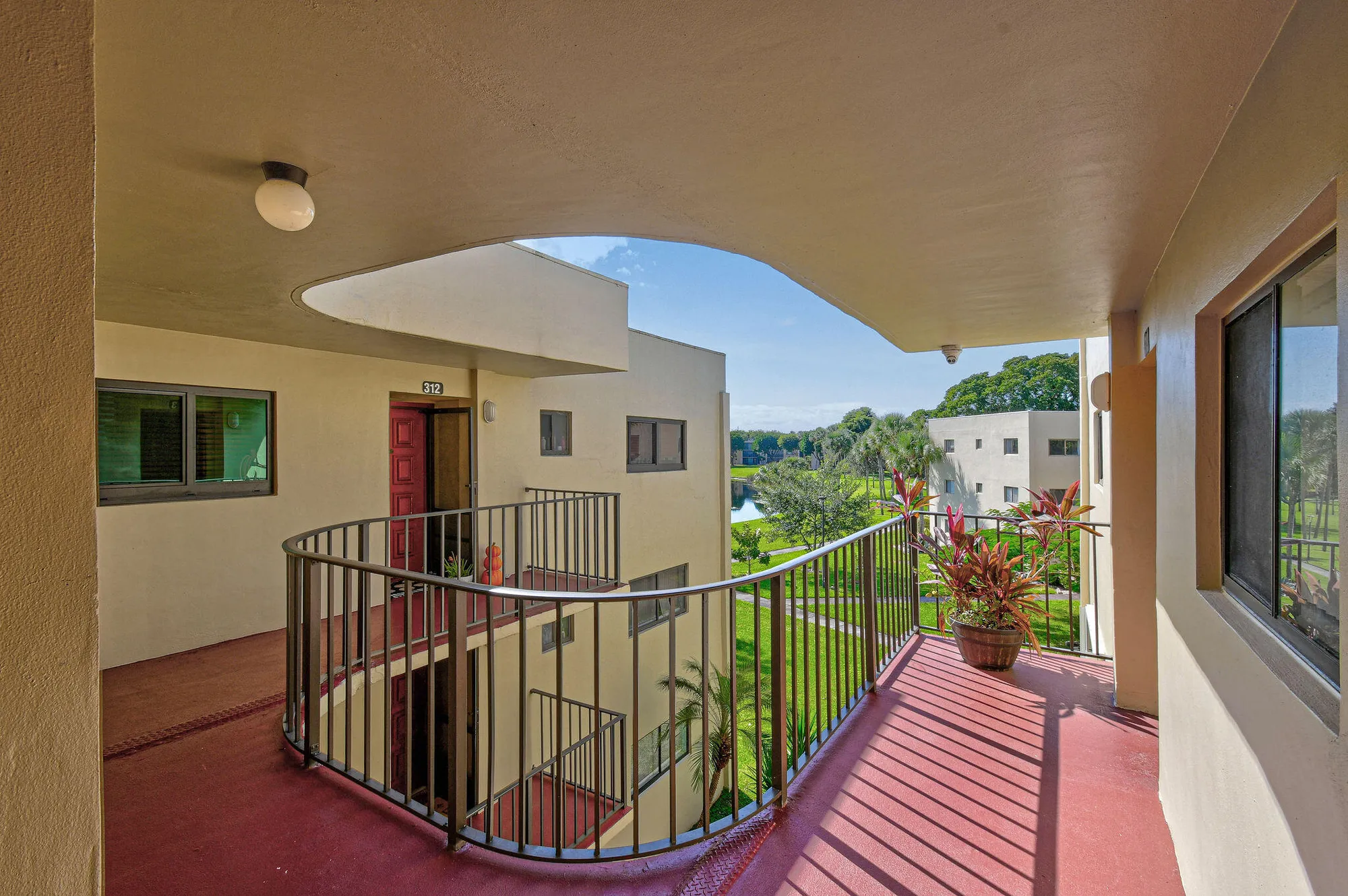 Property Slideshow image 30 of 47 | 5160 las verdes cir apt 314, Delray Beach, FL, 33484