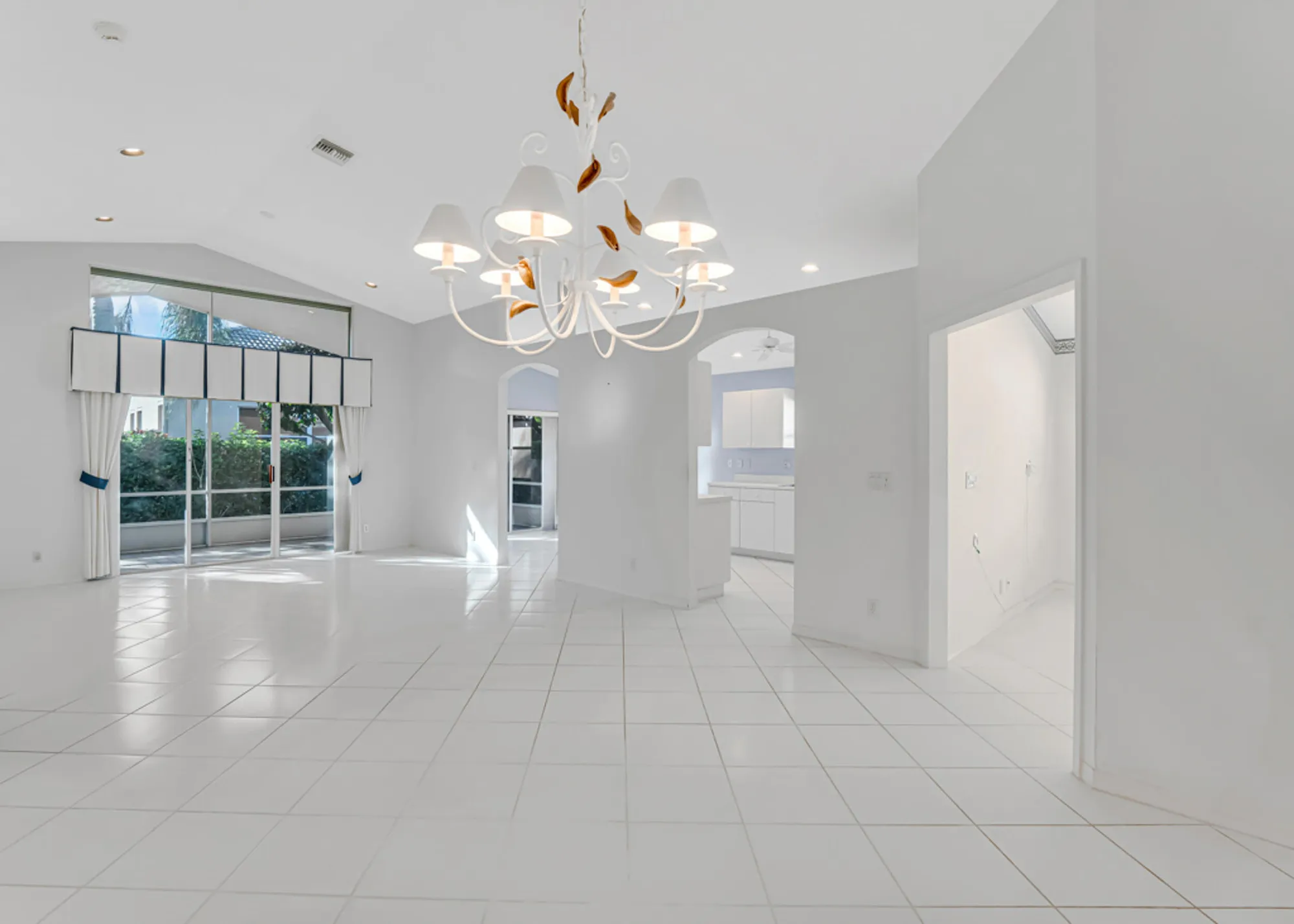 Property Slideshow image 7 of 63 | 13845 via tivoli, Delray Beach, FL, 33446