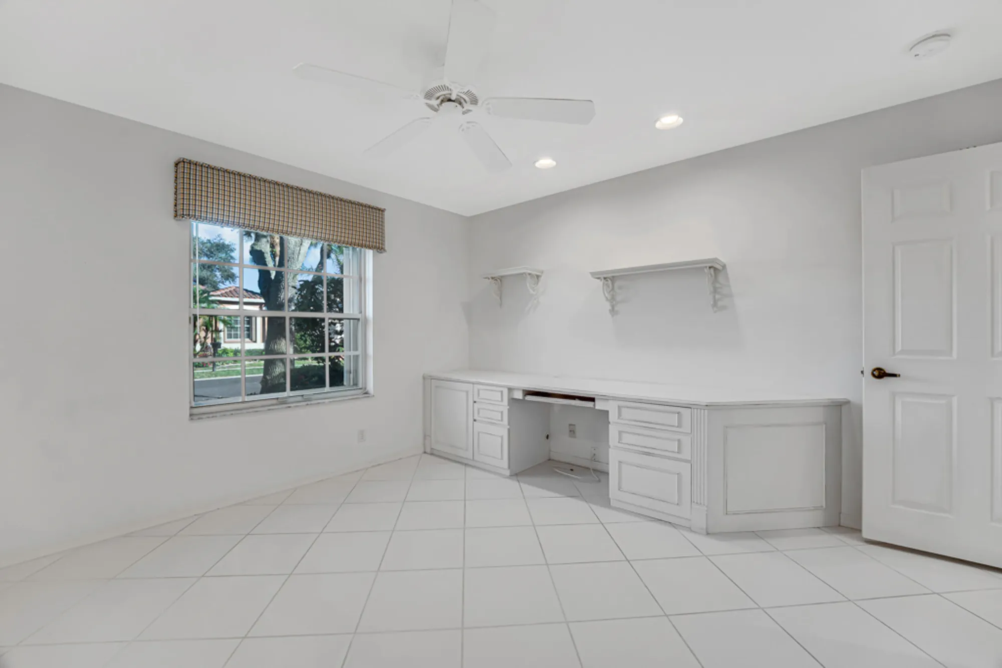 Property Slideshow image 36 of 63 | 13845 via tivoli, Delray Beach, FL, 33446