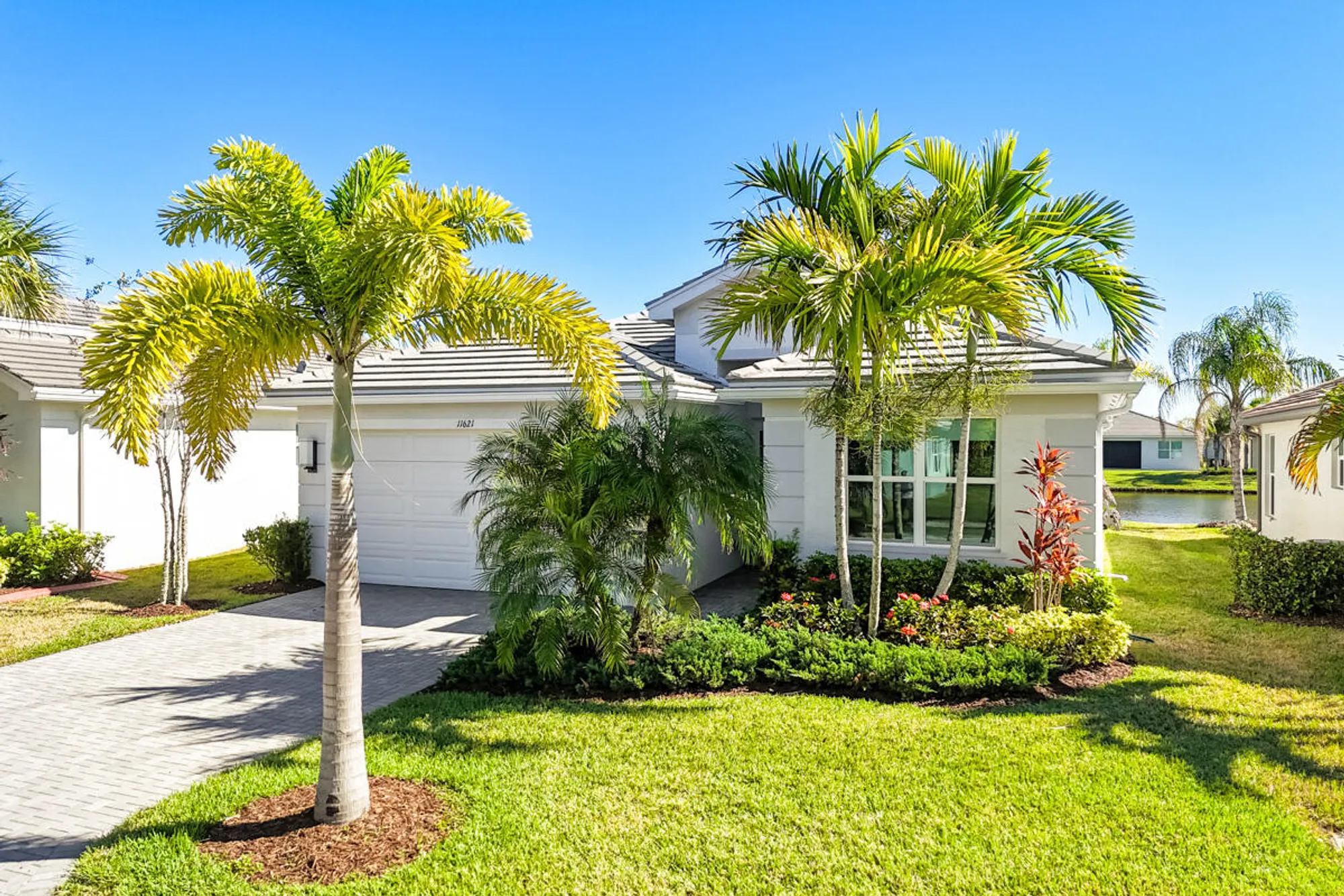 Property Slideshow image 3 of 85 | 11621 sw hawthorne hill rd, Port Saint Lucie, FL, 34987