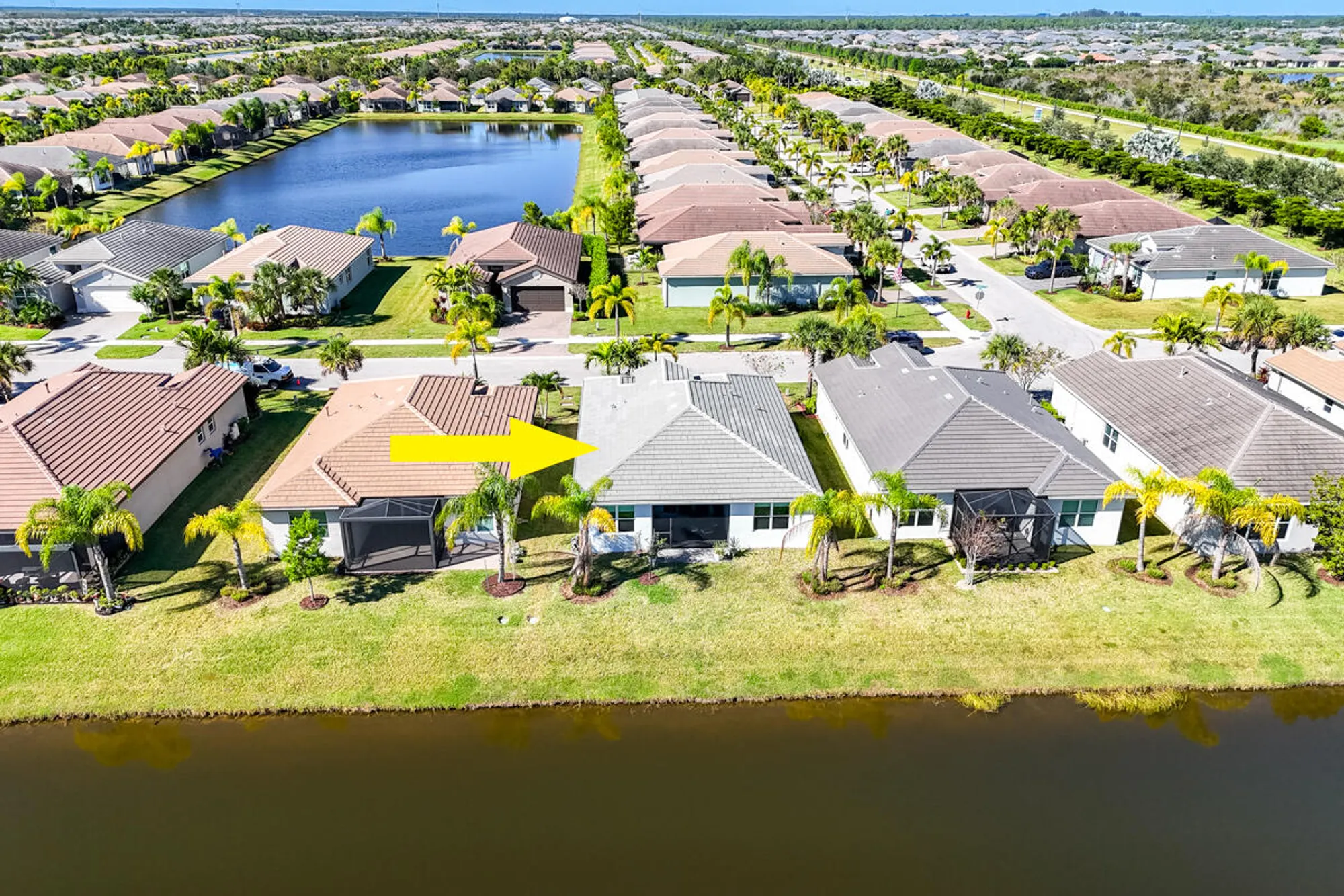 Property Slideshow image 7 of 85 | 11621 sw hawthorne hill rd, Port Saint Lucie, FL, 34987