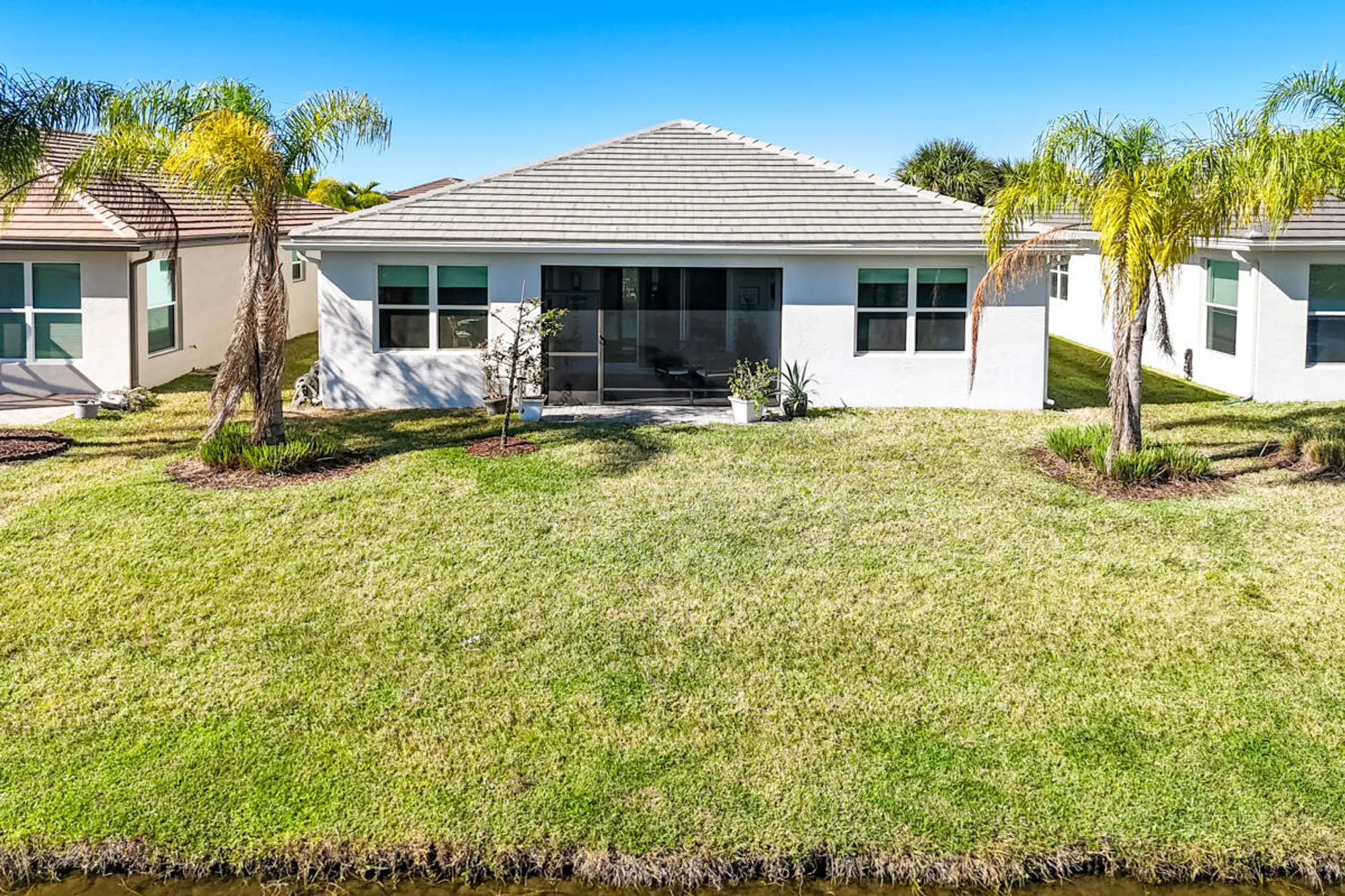 Property Slideshow image 4 of 85 | 11621 sw hawthorne hill rd, Port Saint Lucie, FL, 34987