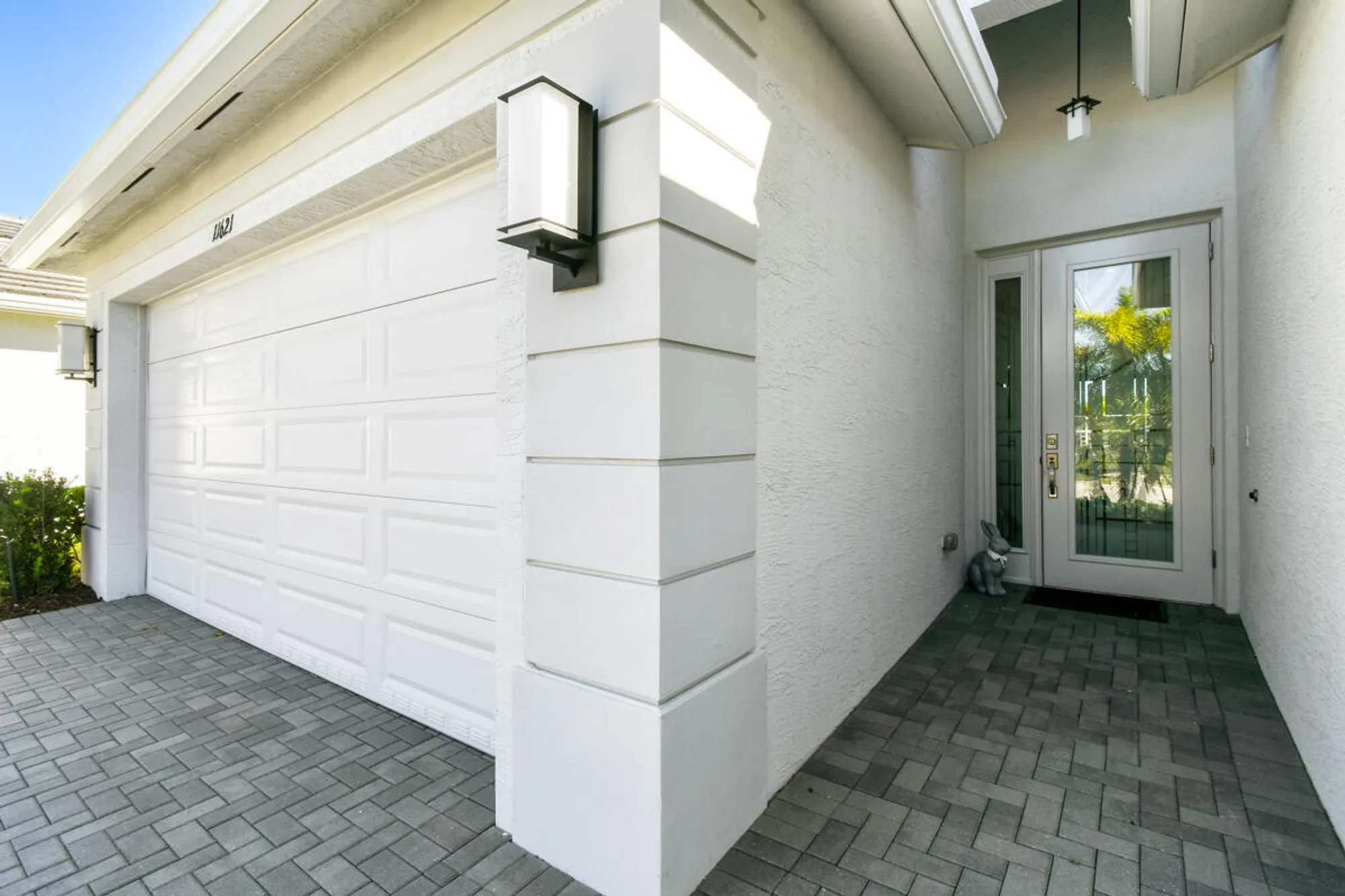 Property Slideshow image 10 of 85 | 11621 sw hawthorne hill rd, Port Saint Lucie, FL, 34987