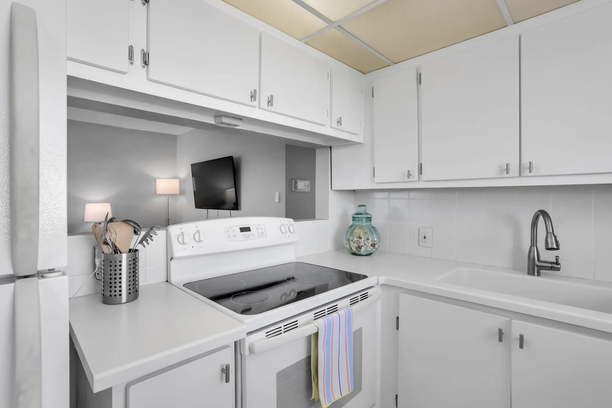 Property Slideshow image 8 of 31 | 336 dorset h h, Boca Raton, FL, 33434