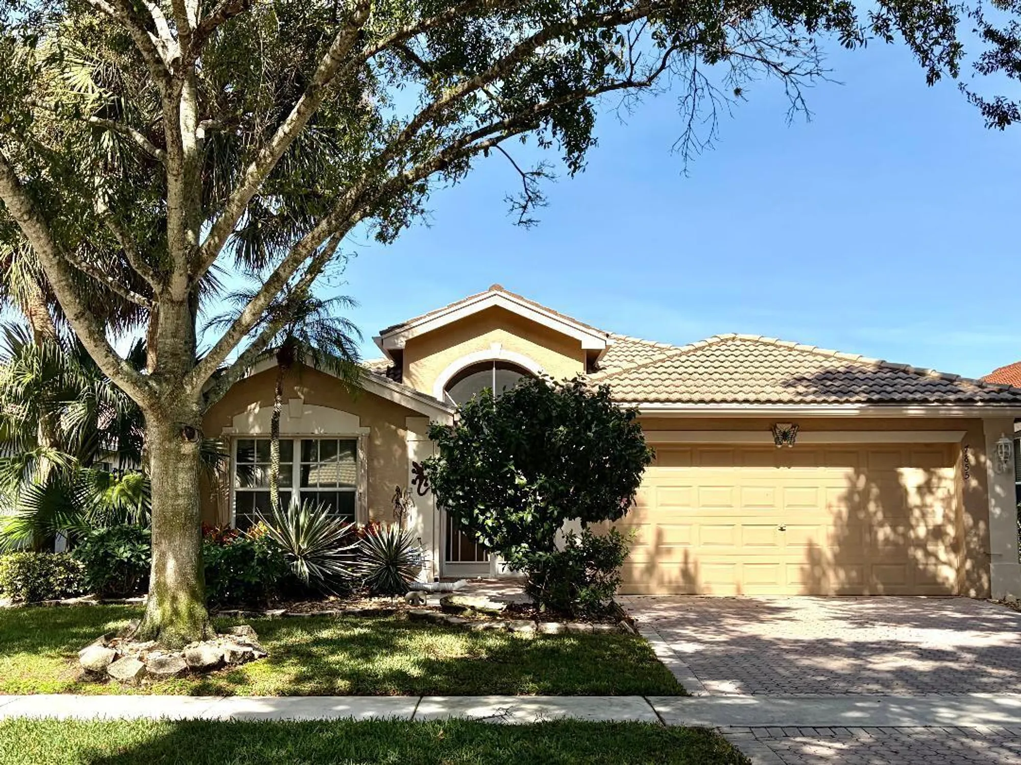 Property Slideshow image 2 of 37 | 7855 san isidro st, Boynton Beach, FL, 33437