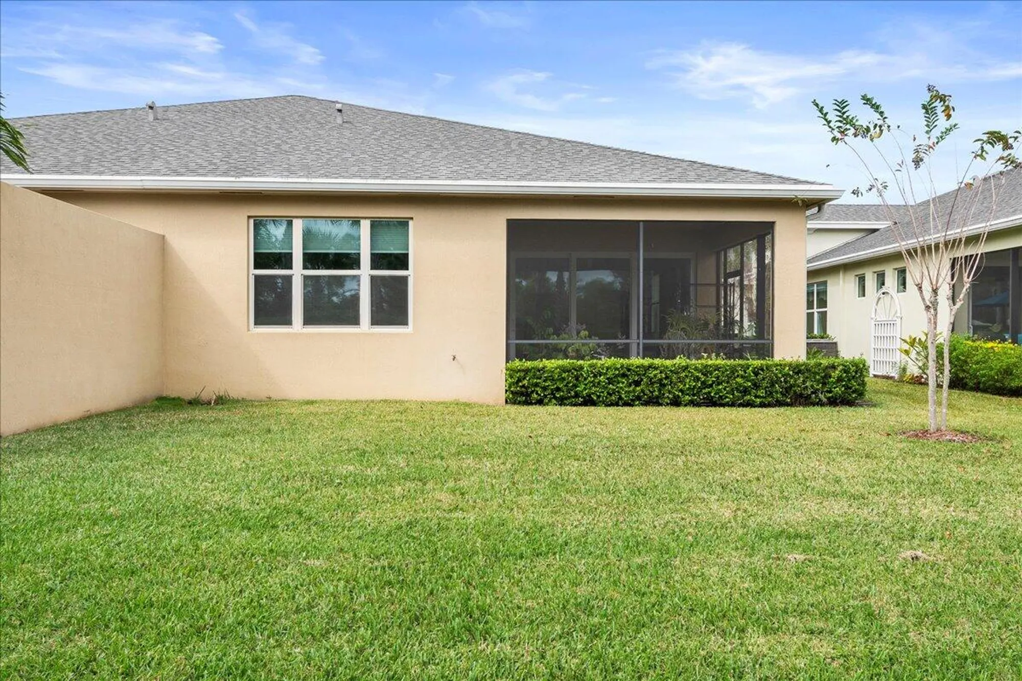 Property Slideshow image 21 of 46 | 12842 sw lake fern cir, Port Saint Lucie, FL, 34987