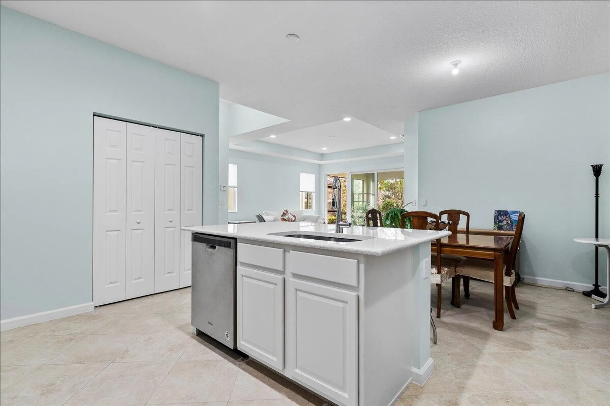 Property Slideshow image 5 of 46 | 12842 sw lake fern cir, Port Saint Lucie, FL, 34987