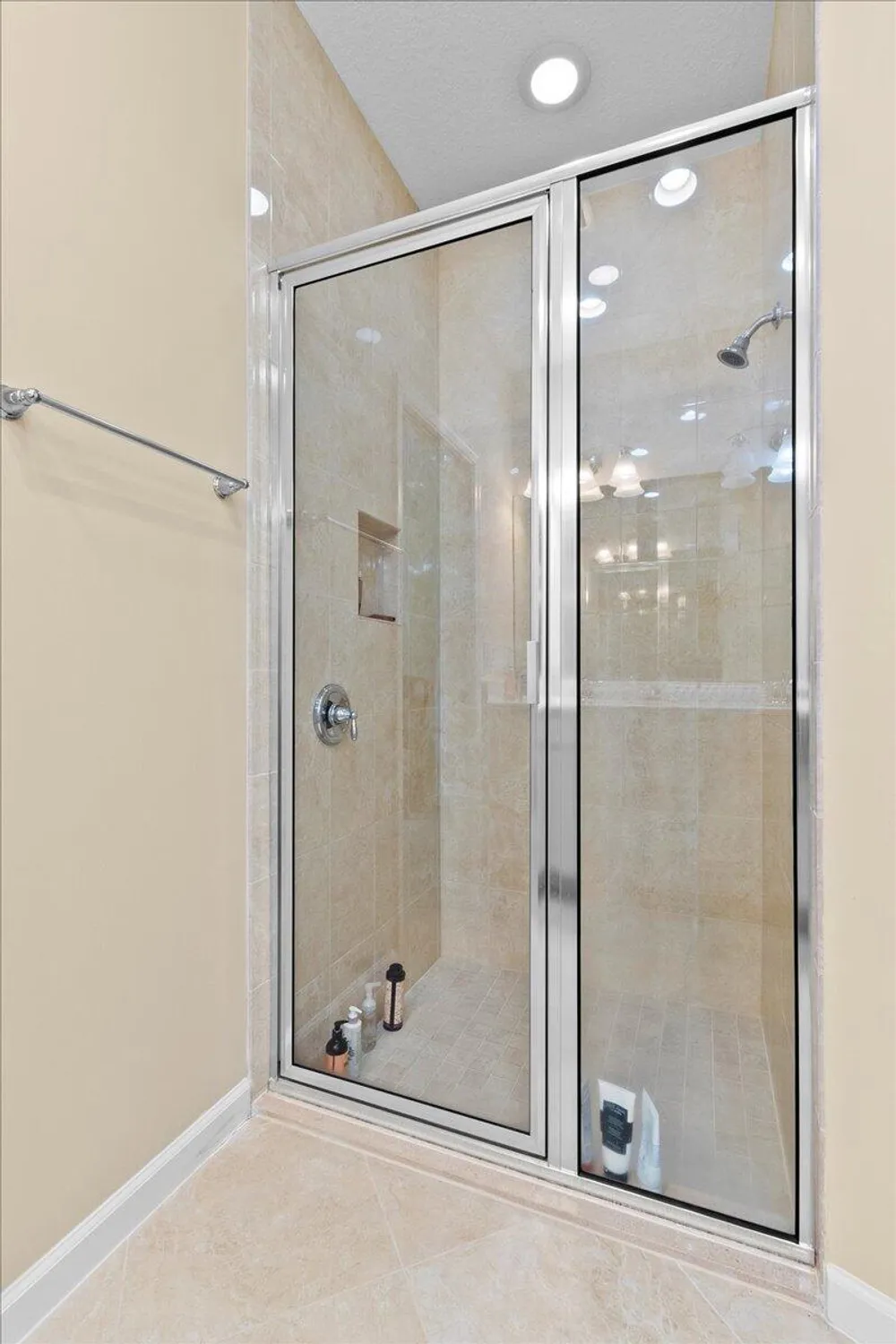 Property Slideshow image 15 of 46 | 12842 sw lake fern cir, Port Saint Lucie, FL, 34987