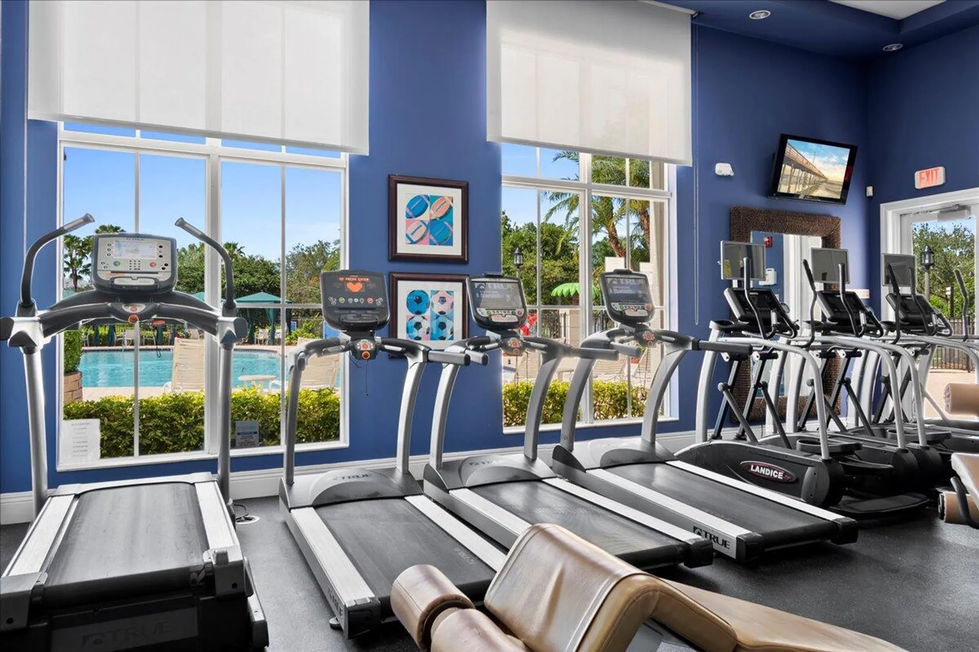 Property Slideshow image 28 of 46 | 12842 sw lake fern cir, Port Saint Lucie, FL, 34987