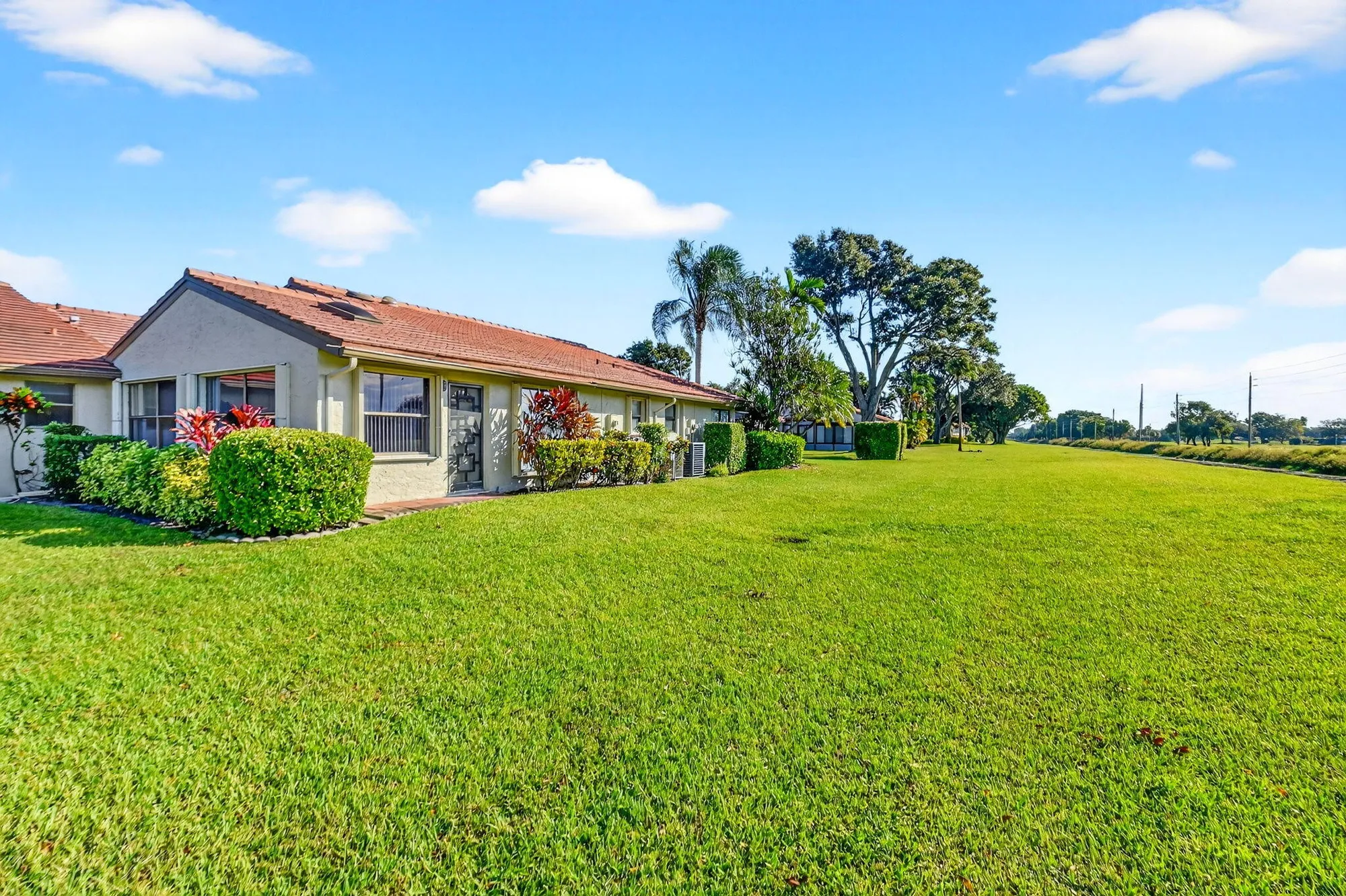 Property Slideshow image 37 of 47 | 5908 forest grove dr 3, Boynton Beach, FL, 33437