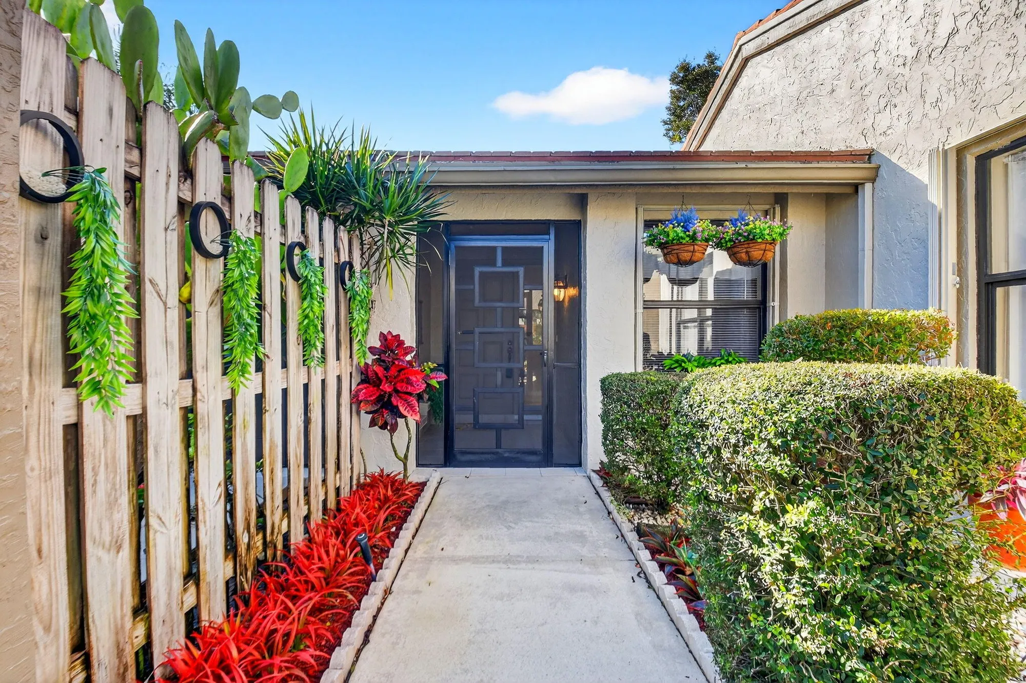 Property Slideshow image 5 of 47 | 5908 forest grove dr 3, Boynton Beach, FL, 33437