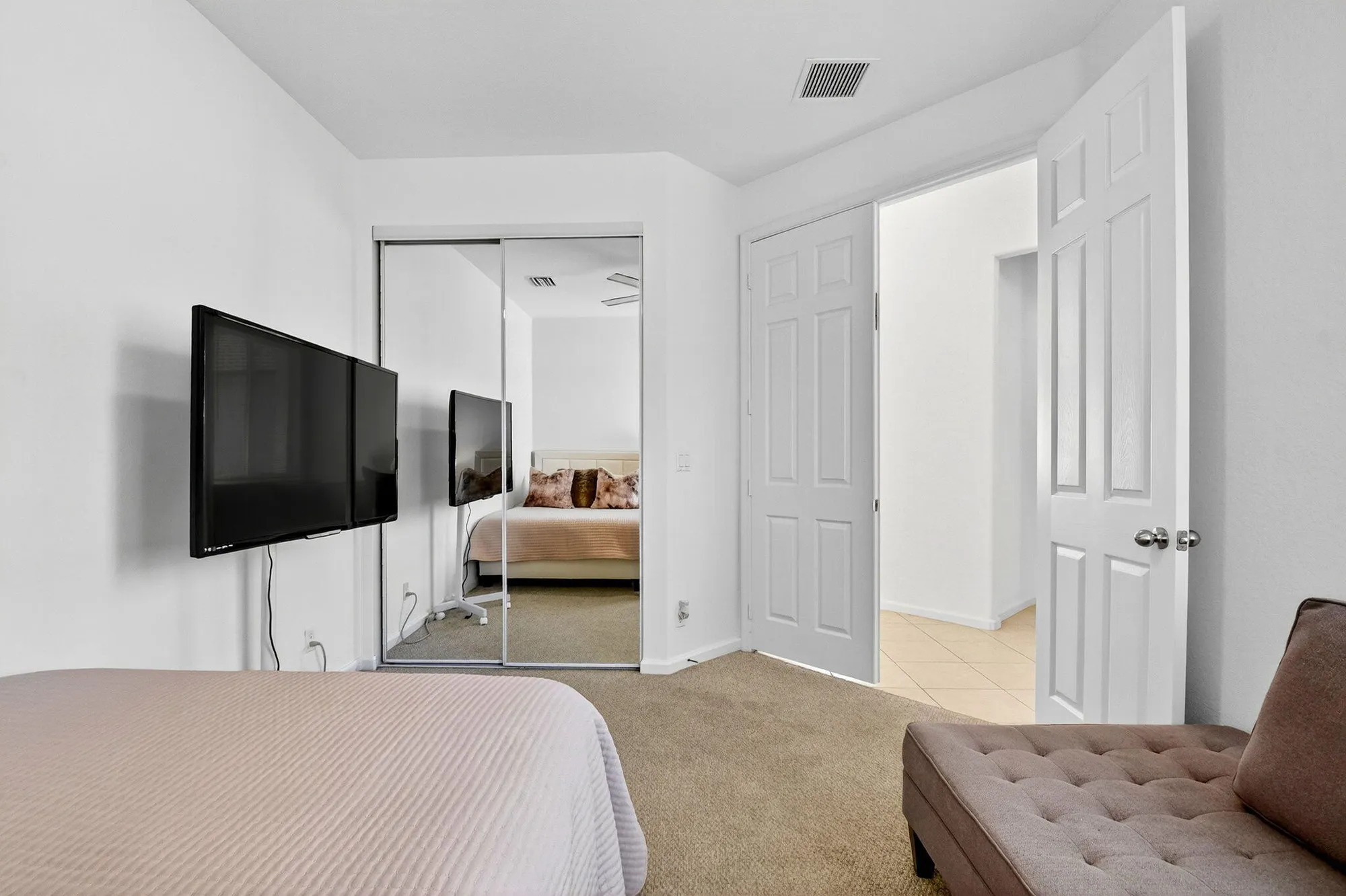 Property Slideshow image 37 of 69 | 2245 sapphire cir, West Palm Beach, FL, 33411