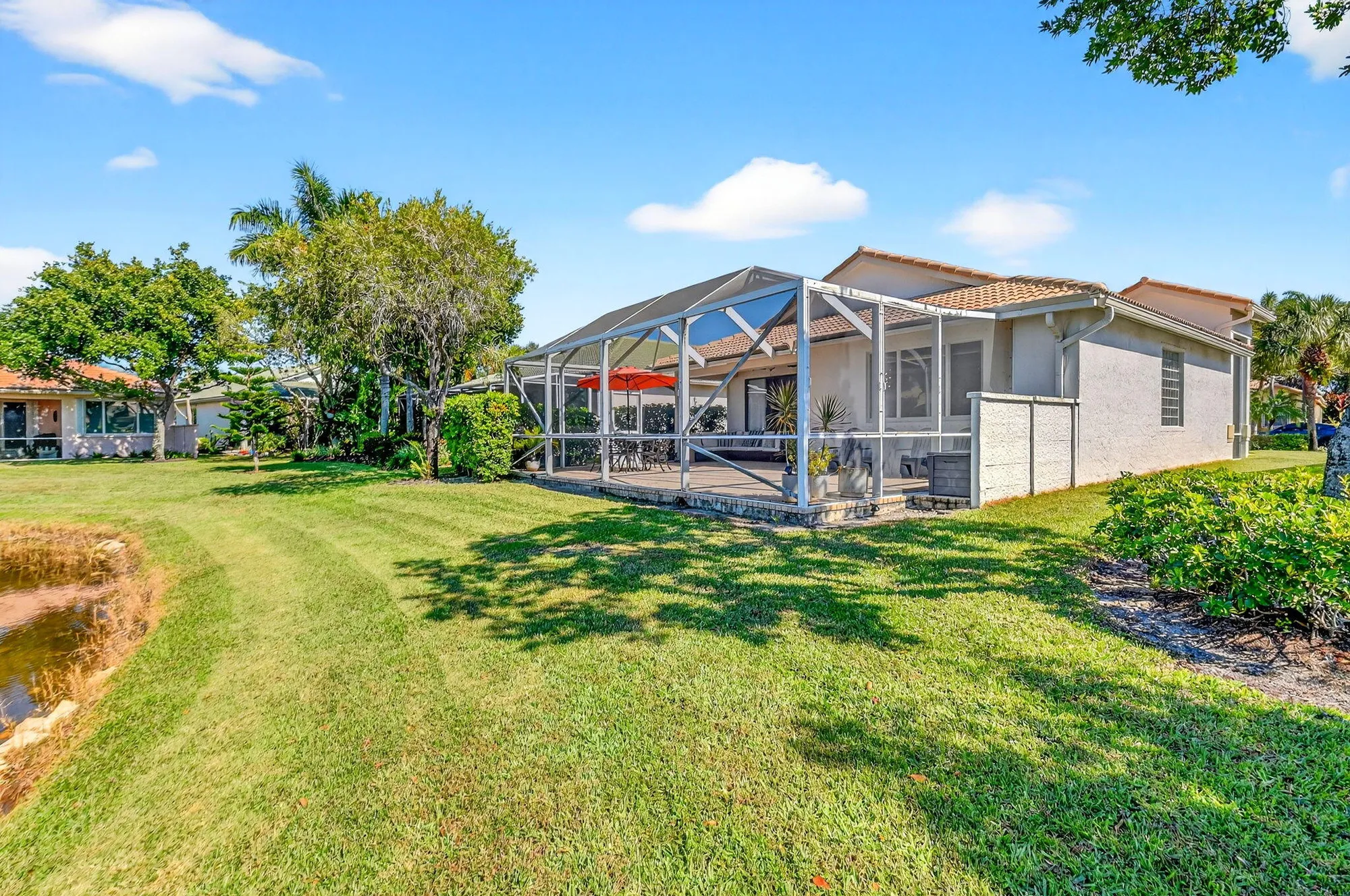 Property Slideshow image 19 of 69 | 2245 sapphire cir, West Palm Beach, FL, 33411