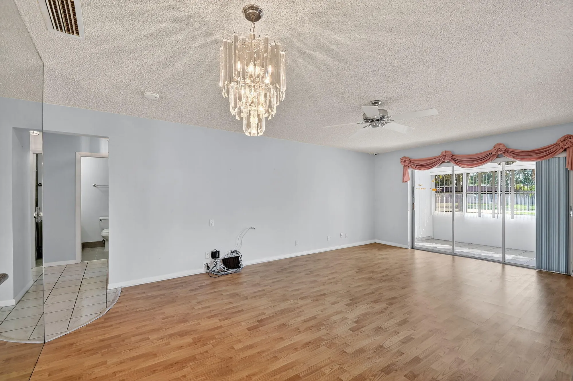 Property Slideshow image 12 of 56 | 700 marlboro oval, Lake Worth, FL, 33467
