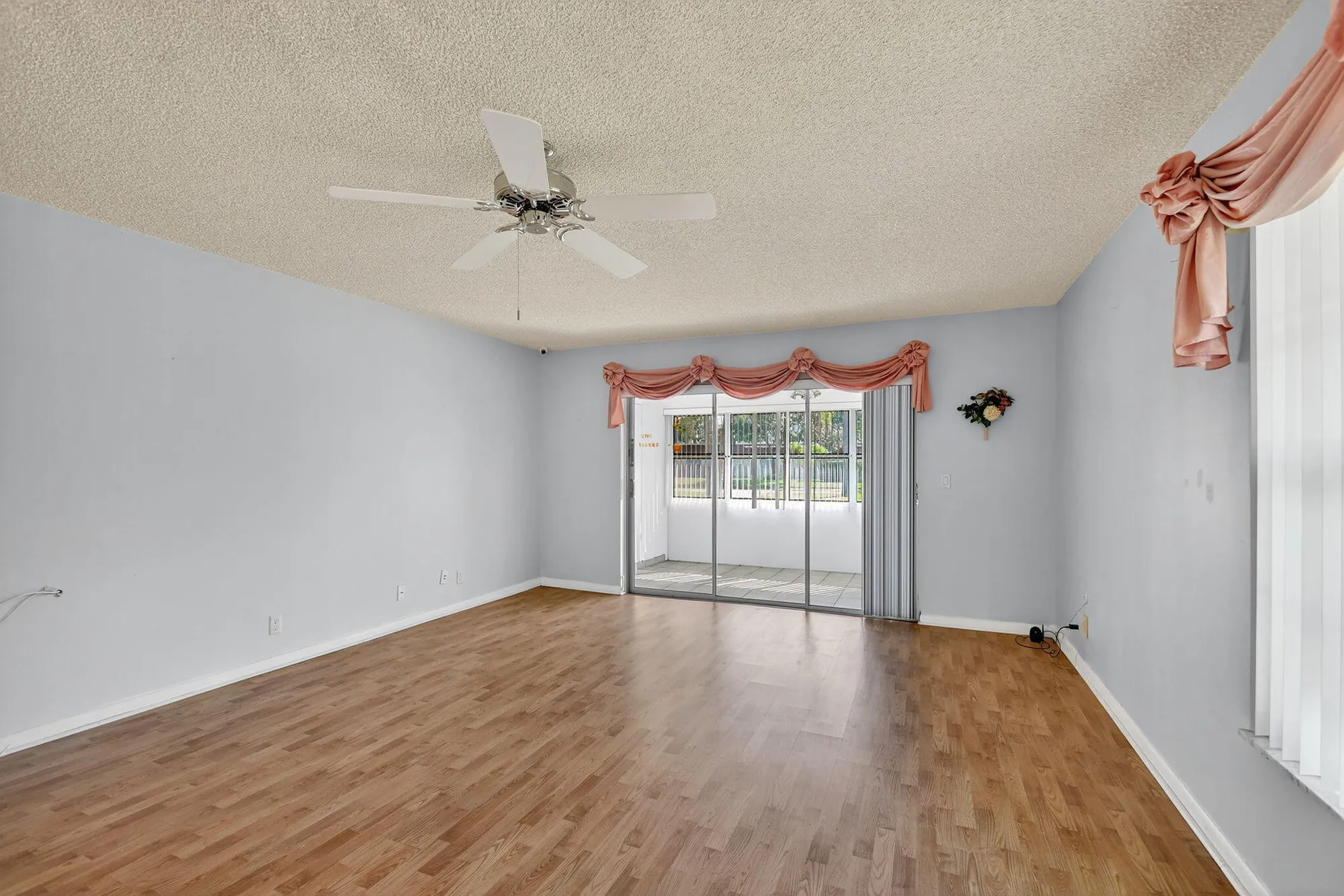 Property Slideshow image 13 of 56 | 700 marlboro oval, Lake Worth, FL, 33467